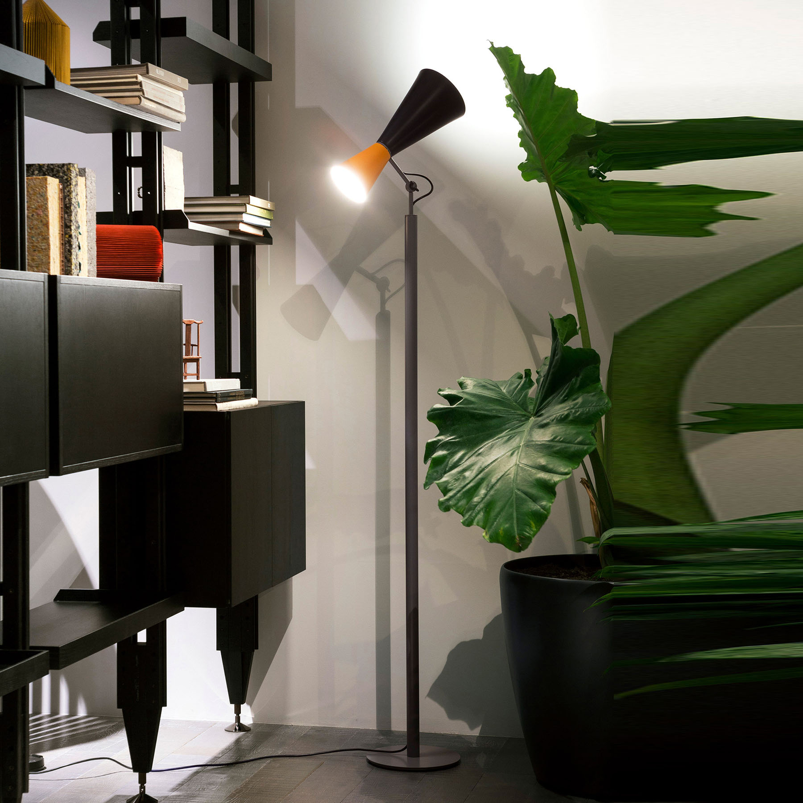 Nemo Parliament floor lamp