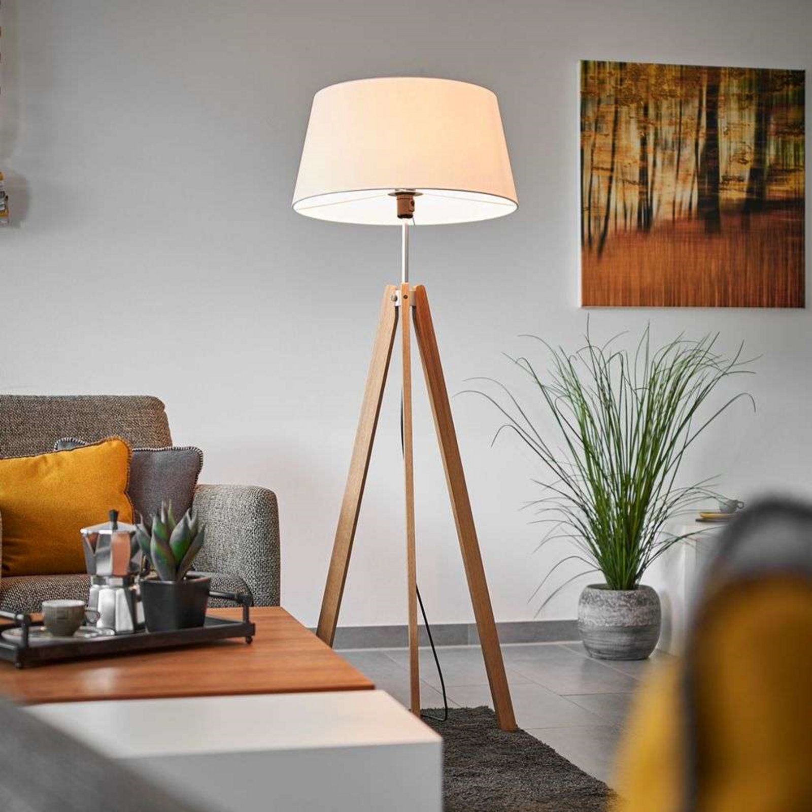 Thea Golvlampa White/Oak - Lucande