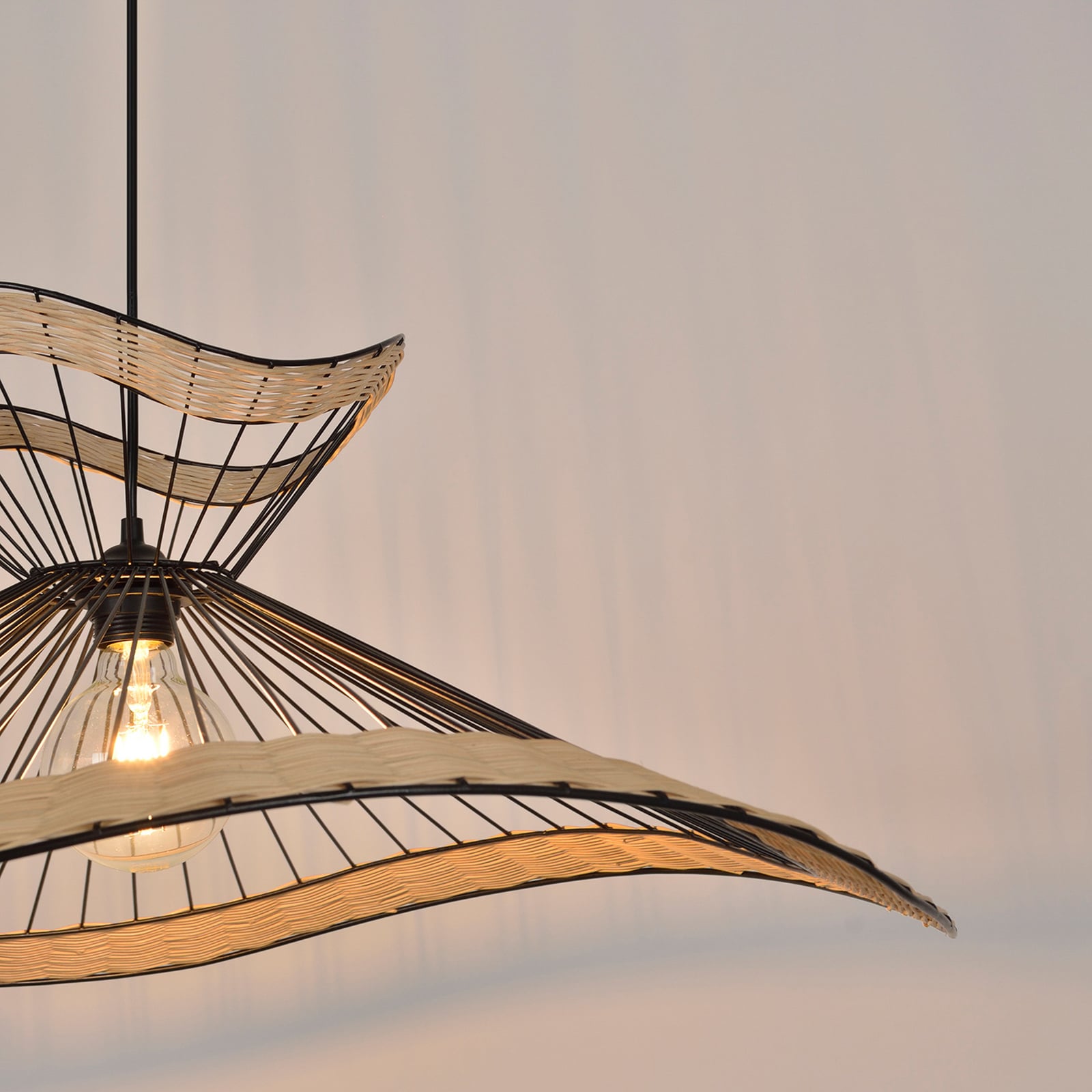 Lampada a sospensione Mekong nera, altezza 30 cm - COREP SAS Lampada a sospensione Mekong nera, altezza 30 cm - COREP SAS