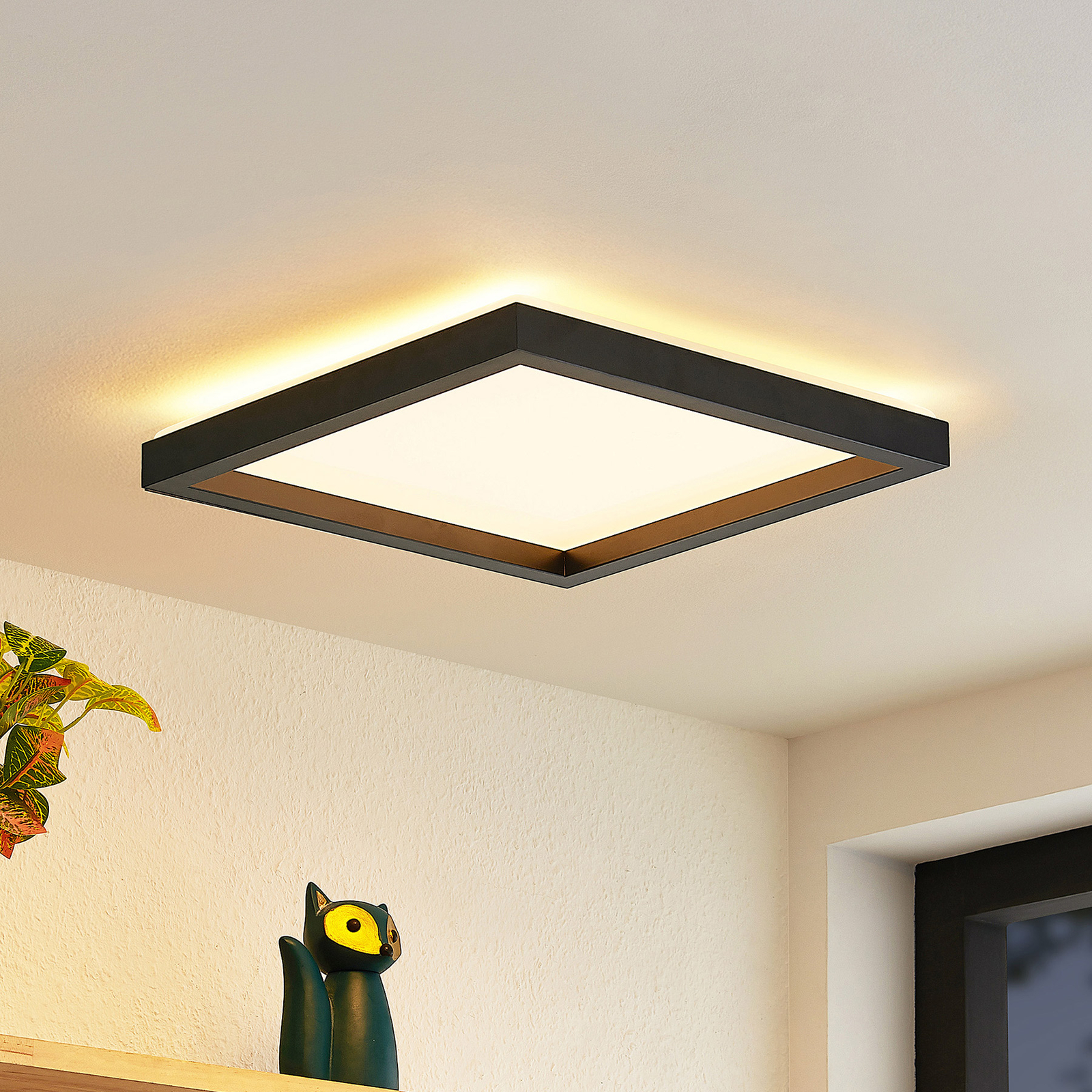 Prios Avira LED-taklampa, kvadratisk, 29 cm