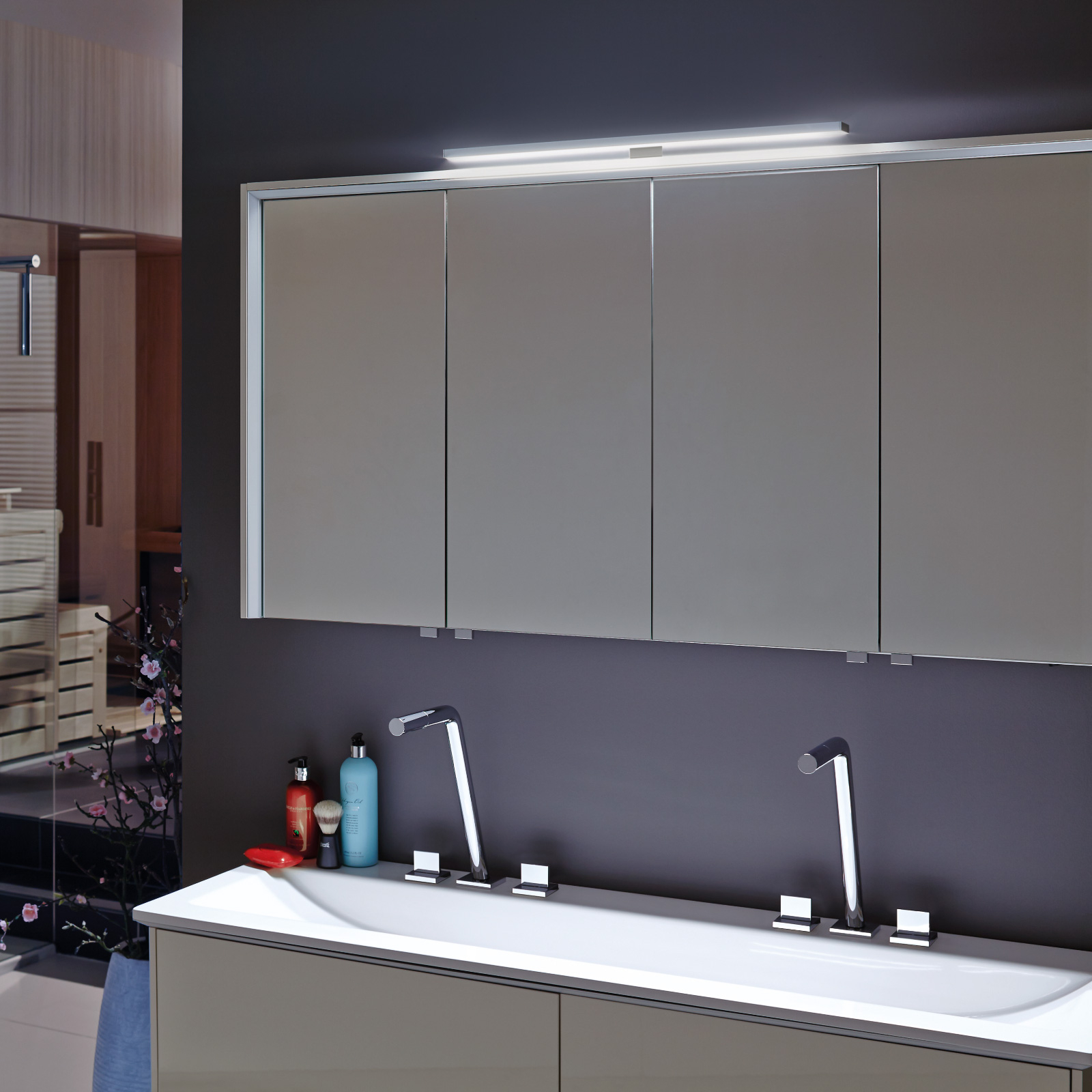 LED-Schrankaufbauleuchte Lugano 3.000K