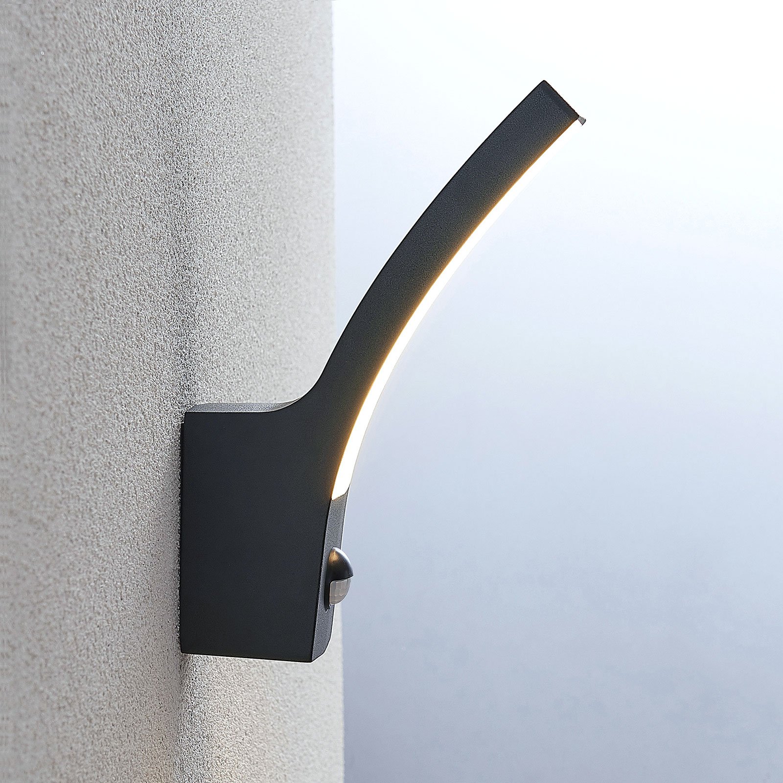 Ilvita LED Buiten Wandlamp w/Sensor Anthracite - Lindby