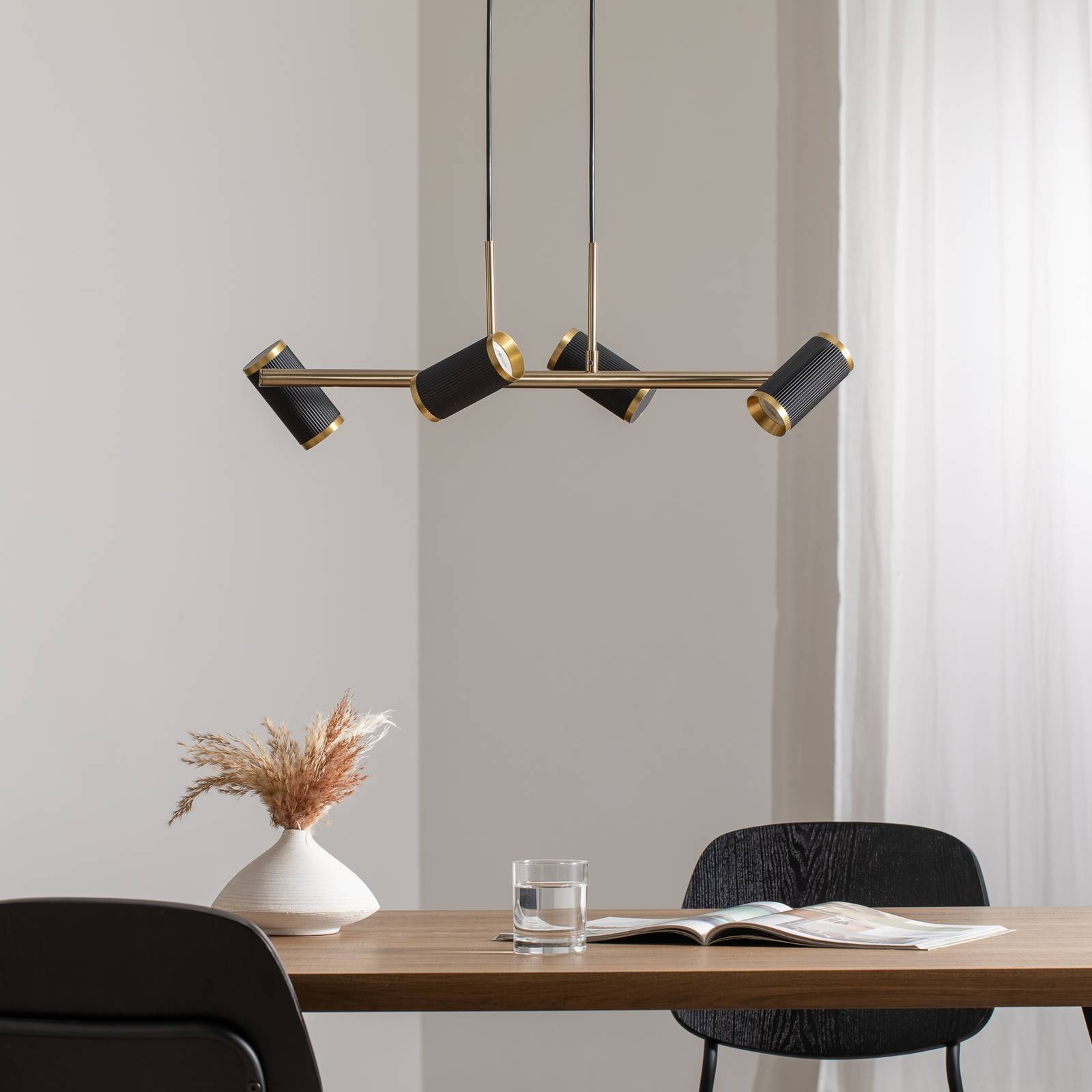 Lampa wisząca lumenów czarny/złoty antyczny długość 66 cm 4-punktowa metalowa