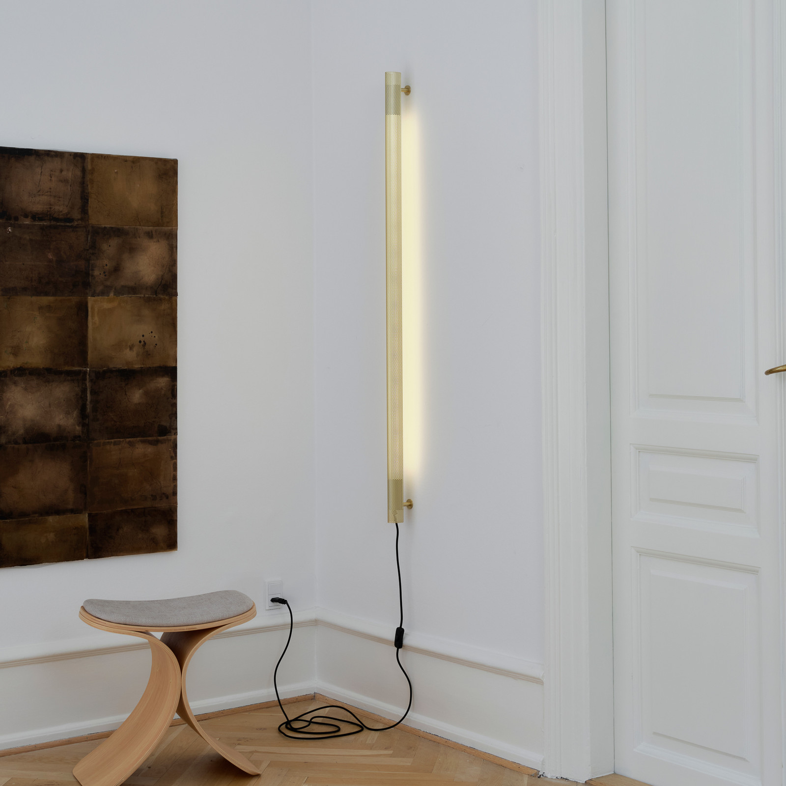 GEJST aplică de perete Radent culoare alamă înălțime 135 cm G13 LED - Camera de zi / sufragerie - Metal