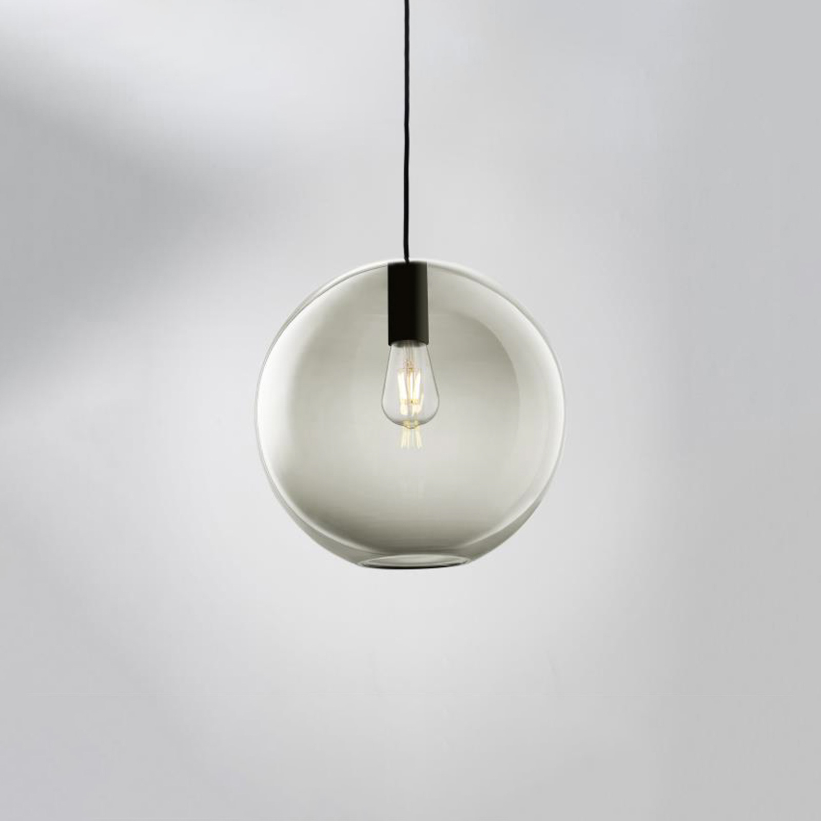Loon Ball Hängelampe aus Glas, mundgeblasen