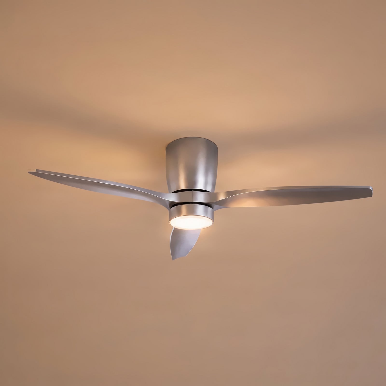 Ventilateur de plafond LED Sorin, aluminium, CCT, IP44, 3 pales - Lucande