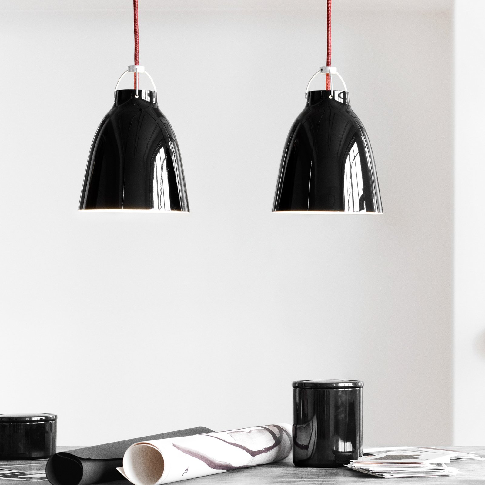 Caravaggio™ P1 Riippuvalaisin Musta - Fritz Hansen
