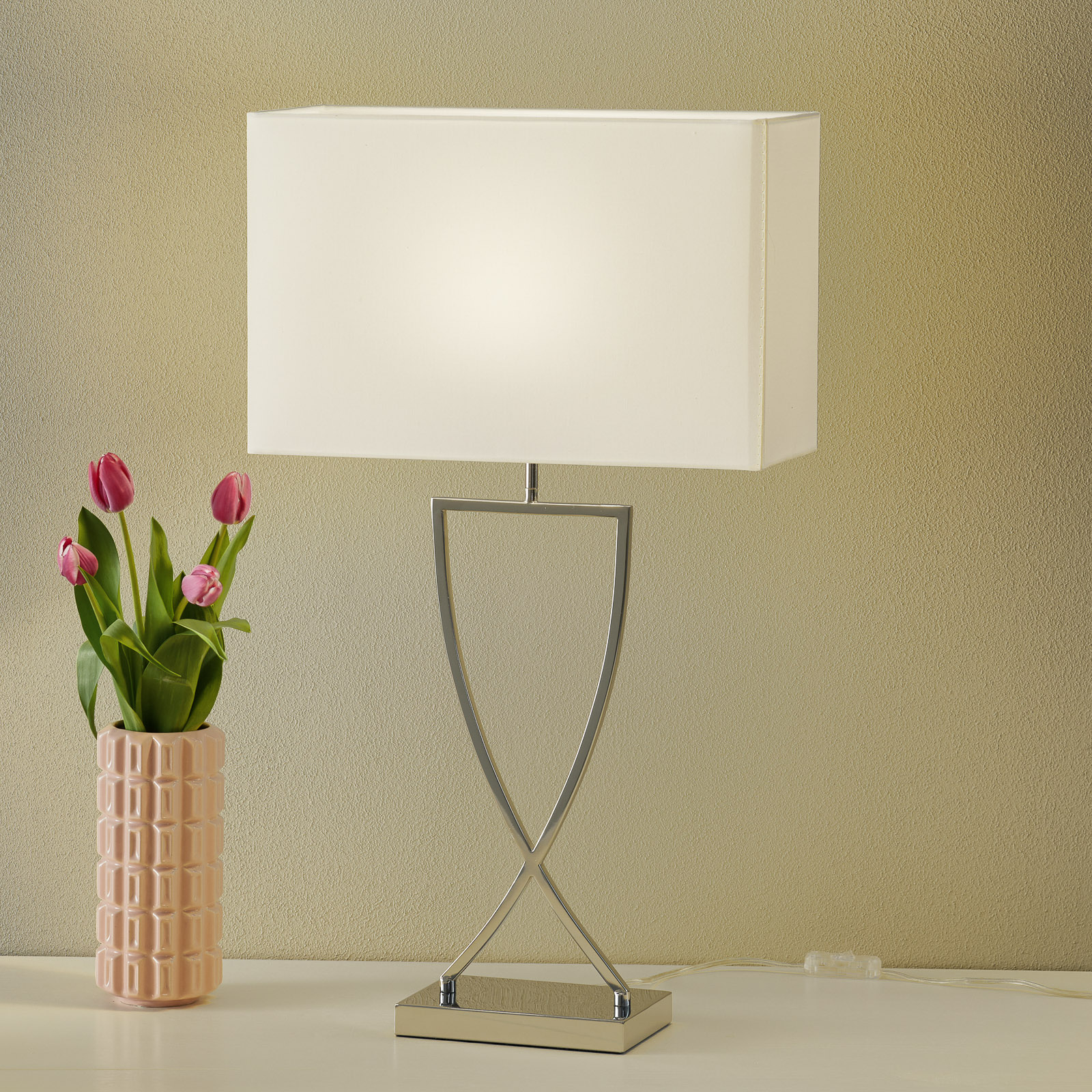 Villeroy & Boch Fabric shade table lamp Toulouse, 68.5 cm tall, for Living / Dining Room, metal, fabric, E27, 60 W, energy efficiency: A++, W: 40 cm, H: 68.5 cm