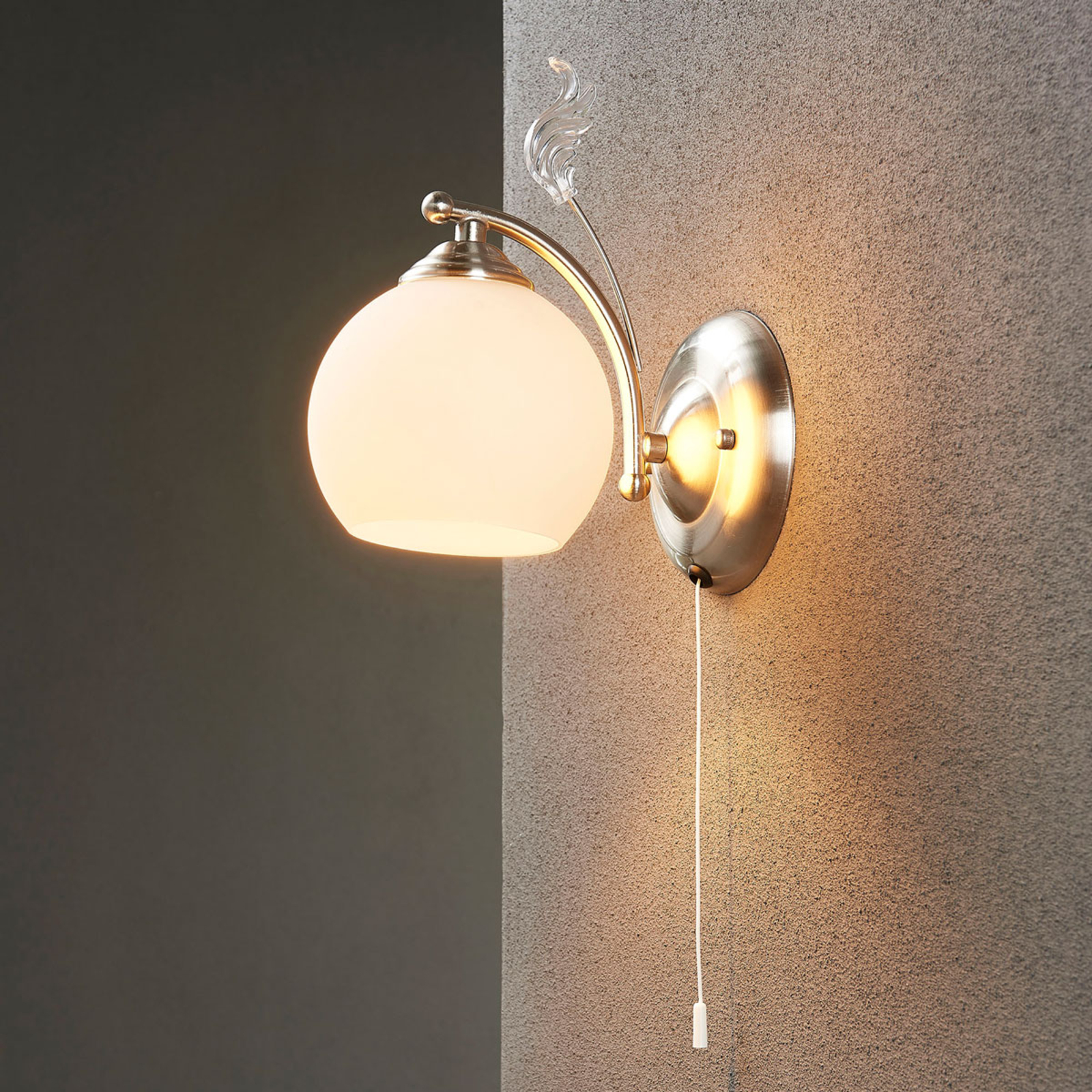 Decoratieve wandlamp Svean