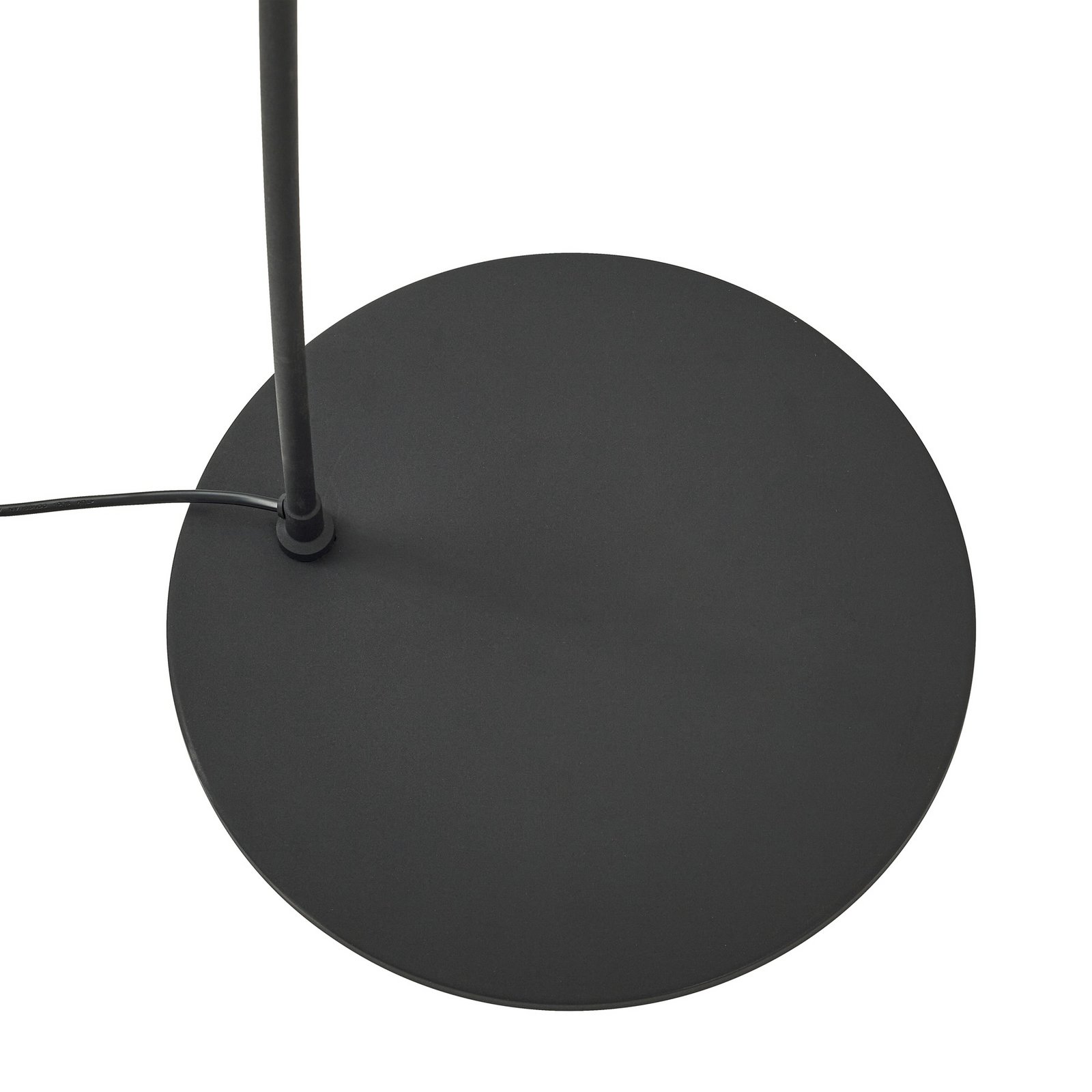 Lindby Bogenlampe Triangolo, schwarz, Höhe 195cm, Metall E27