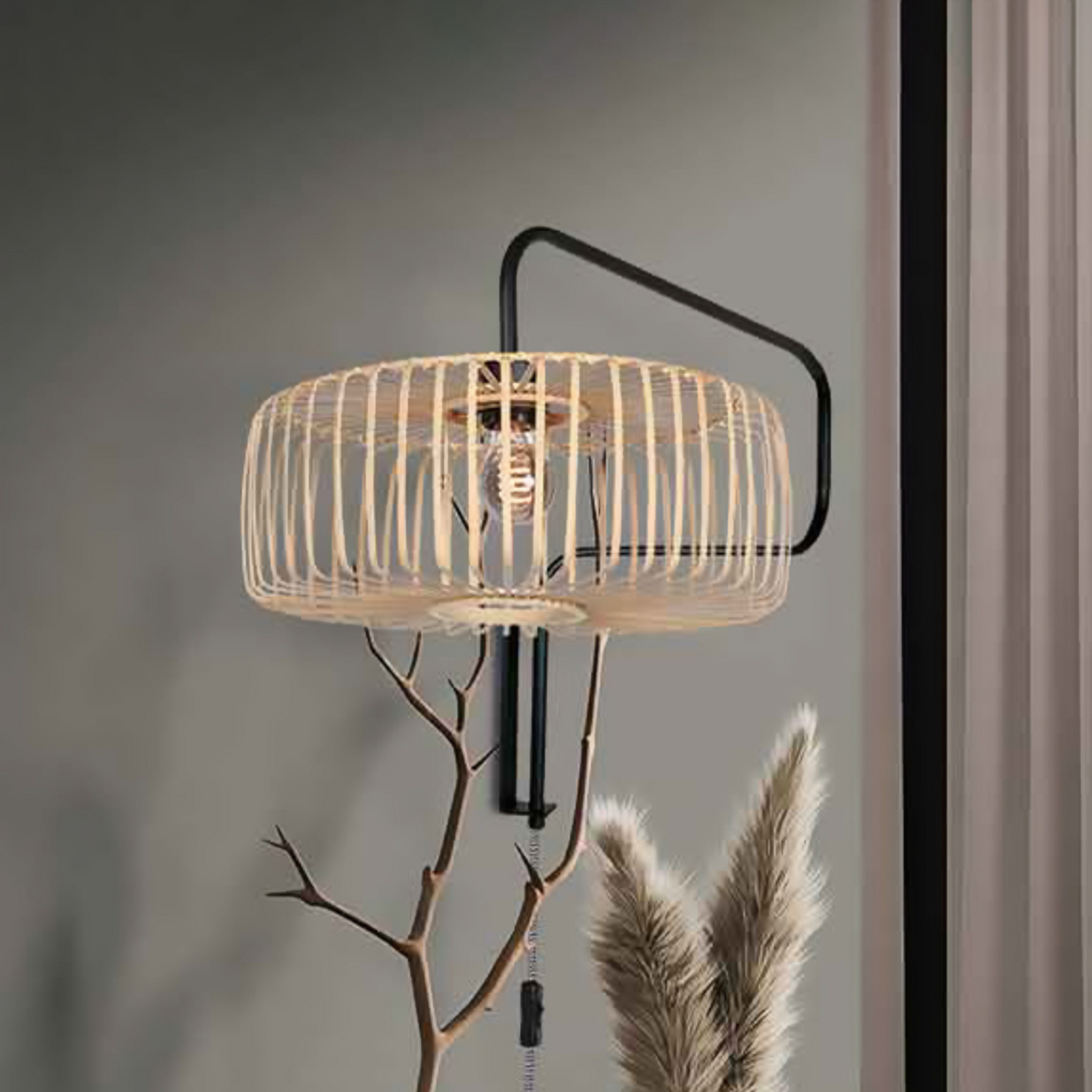 Wandlampe Bloeba, schwarz/Bambus natur, Ausladung 140 cm