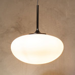 GUBI Stemlite pendant light