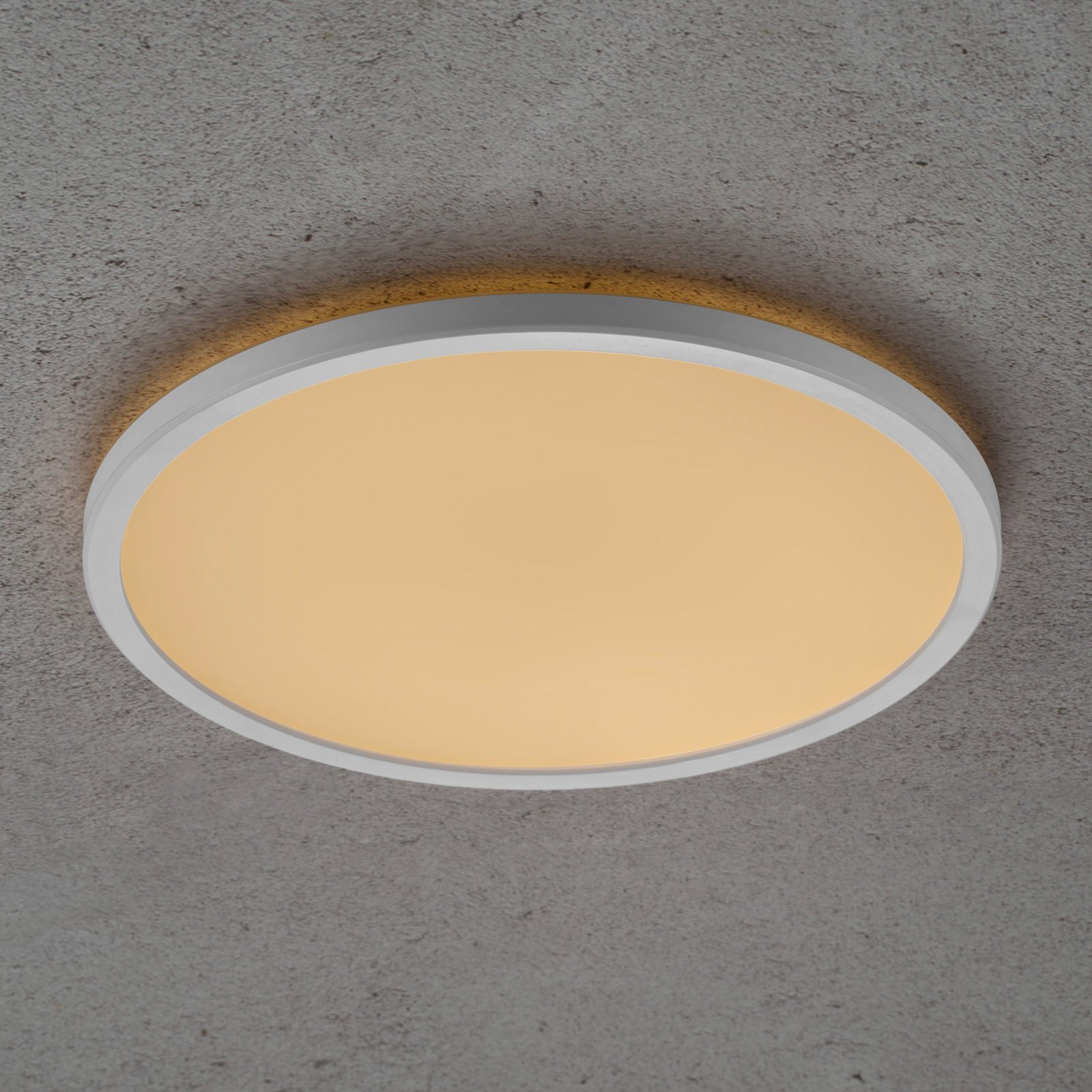 Oja 29 Ceiling Lamp 3-Step White - Nordlux