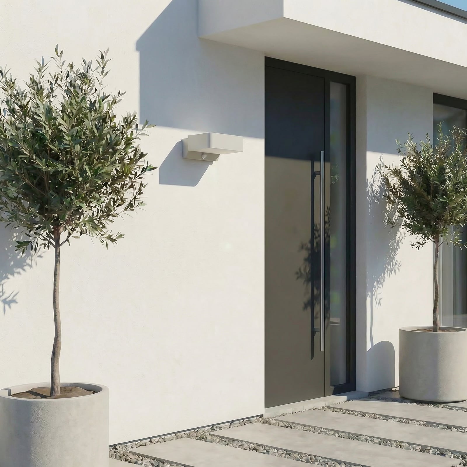 Kinkiet zewnętrzny LED Fando, srebrny, z czujnikiem, IP44 – Lindby