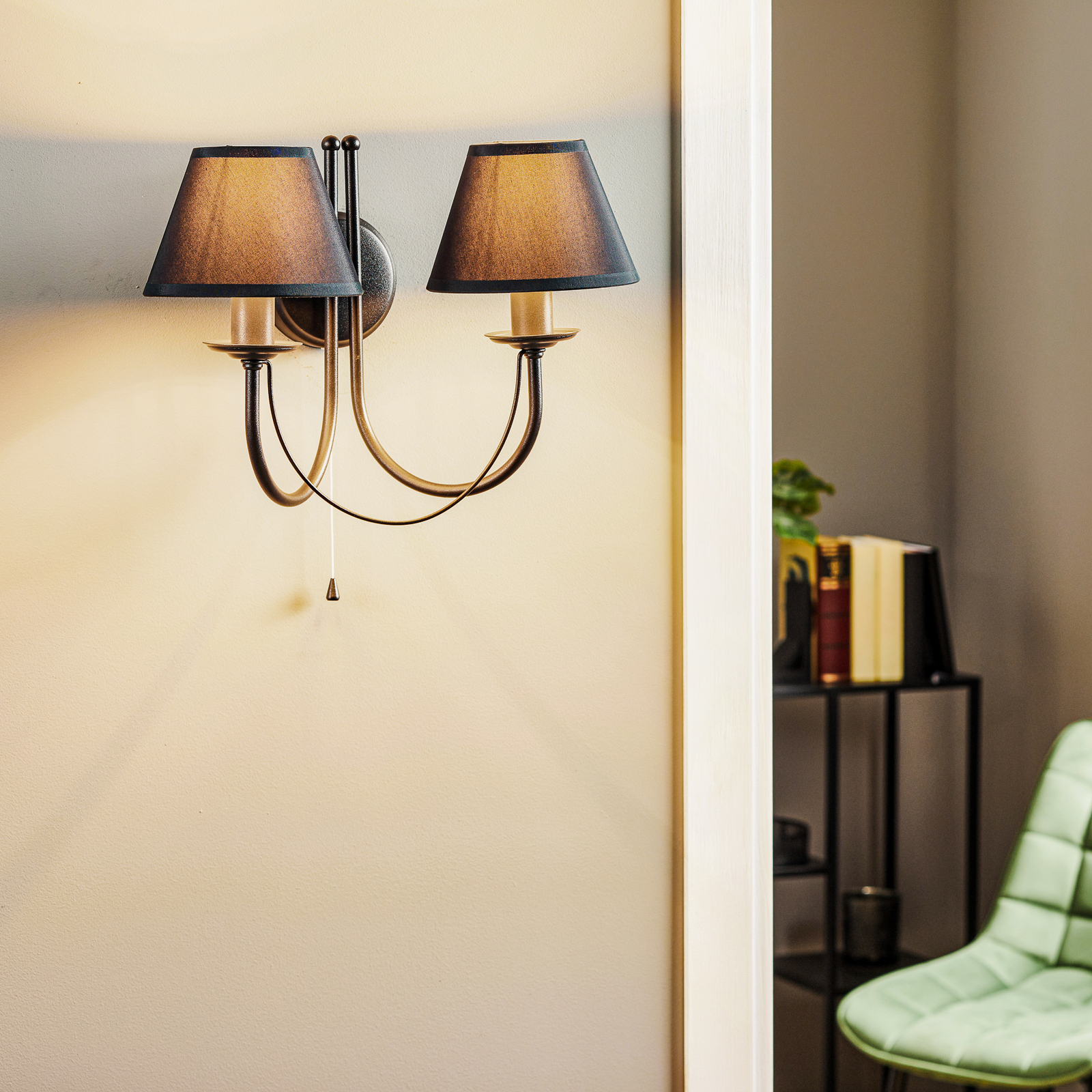Aplique Bona, 2 luces, negro