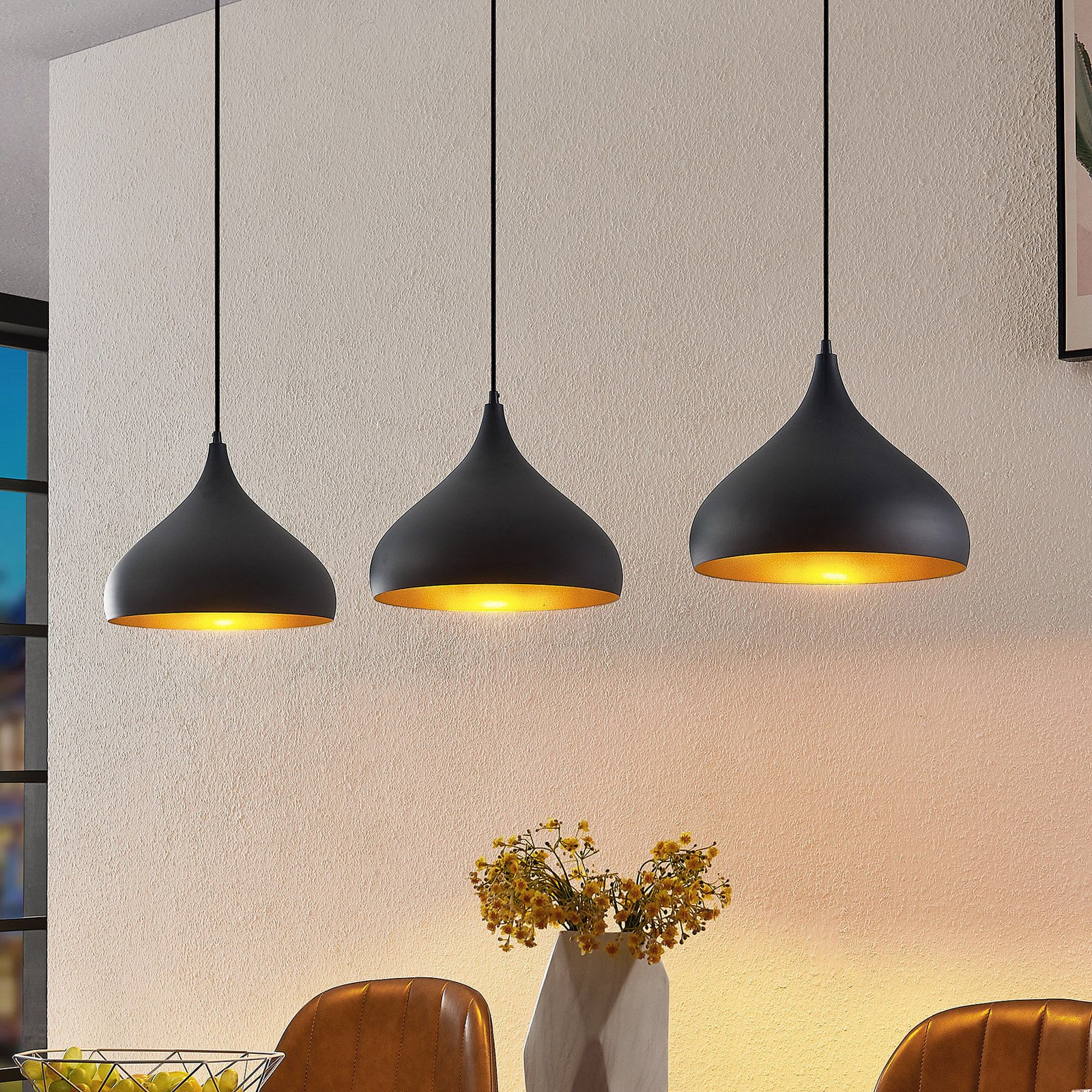 Lindby Elamira lampă suspendată negru metal 133cm 3 becuri. - Camera de zi / sufragerie - modern - negru auriu