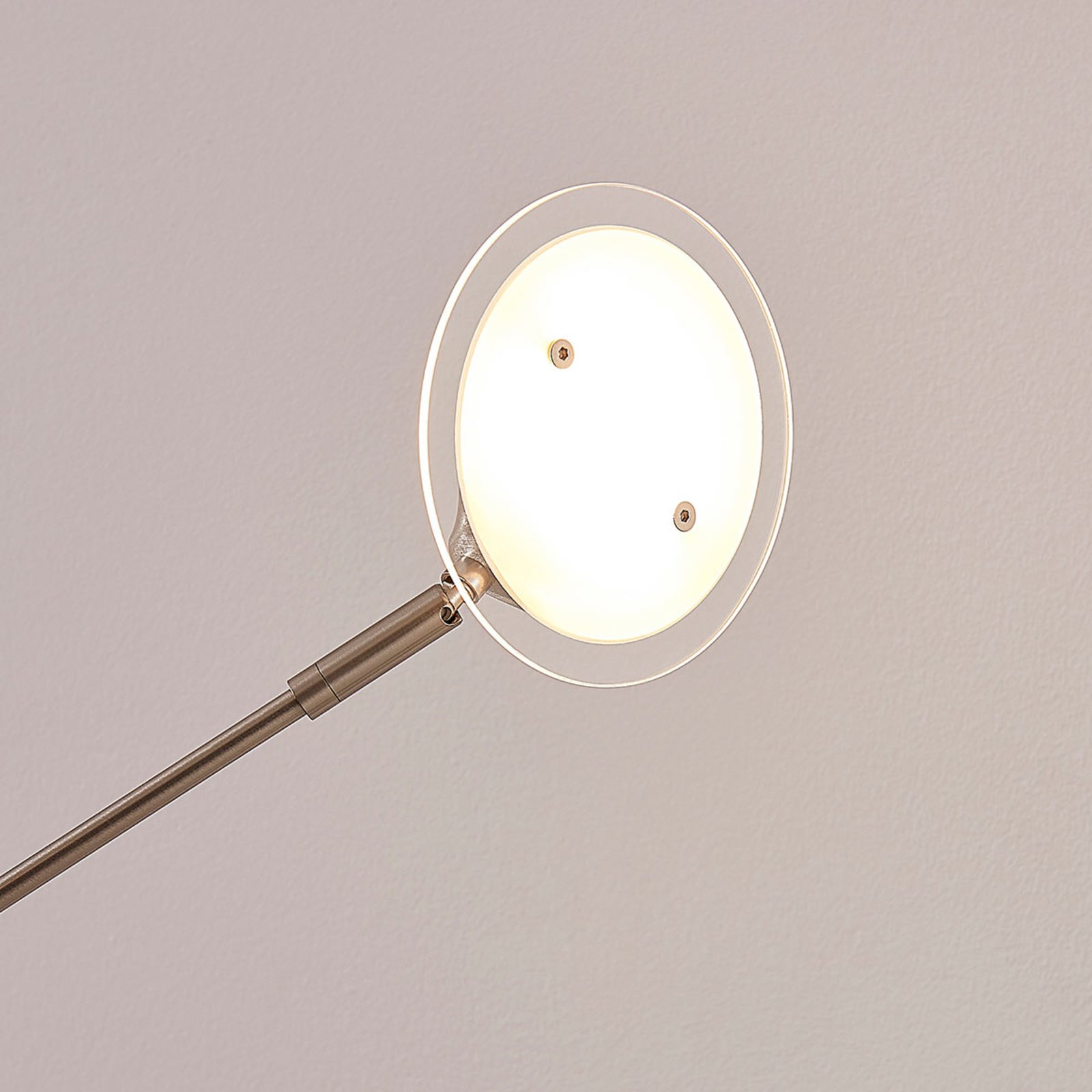 3-plameňová stojaca LED lampa Anea