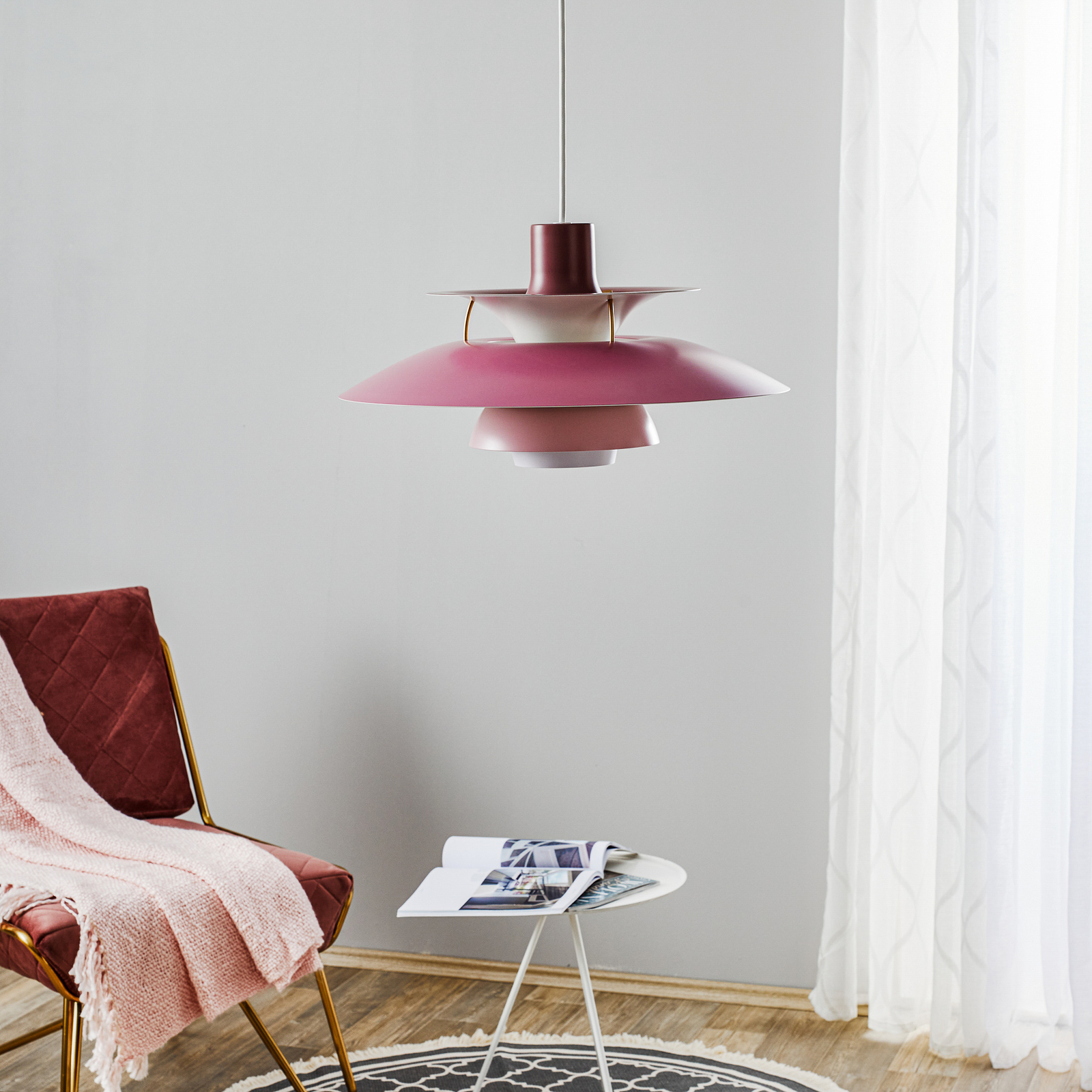 Louis Poulsen PH 5, designer függő lámpa rózsaszín