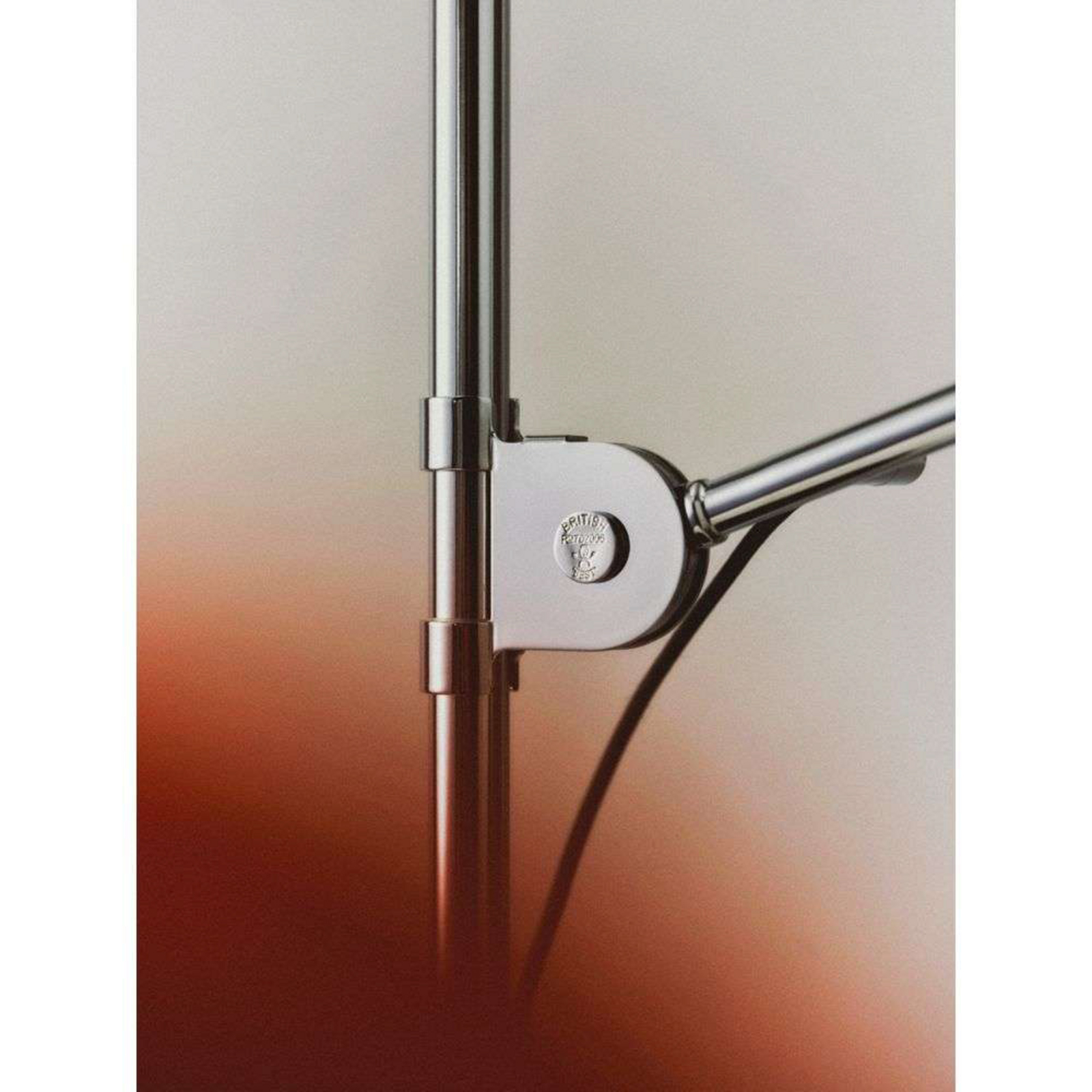 Bestlite BL3 Floor Lamp ø16 Chrome/Matte White - GUBI