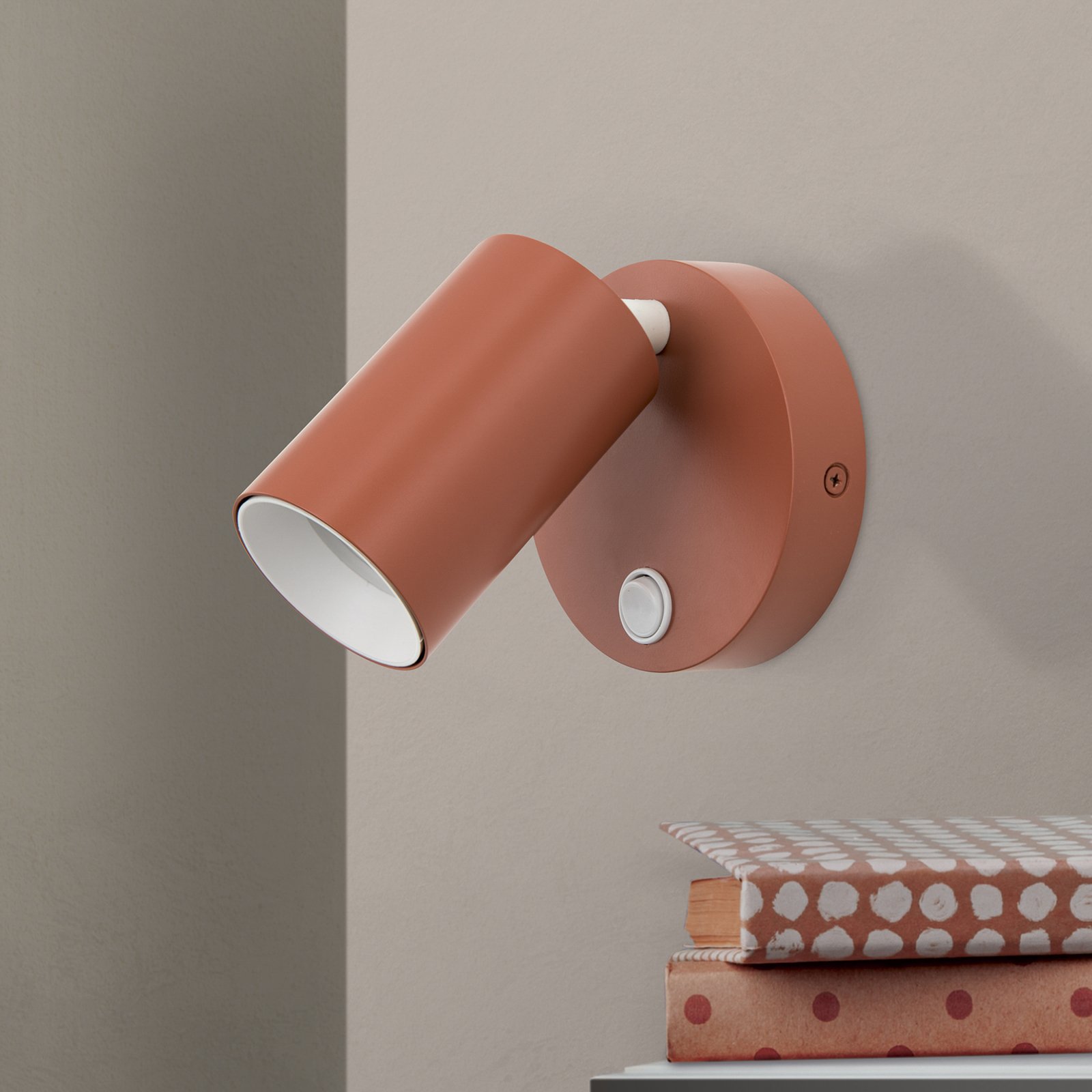 Penn wall spotlight, coral red, Ø 10.5 cm, steel/aluminium