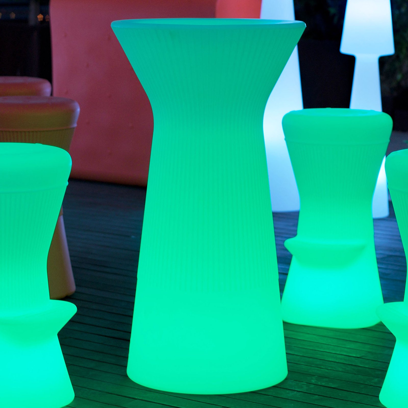 Newgarden Capri LED állóasztal 110 cm magas + akku
