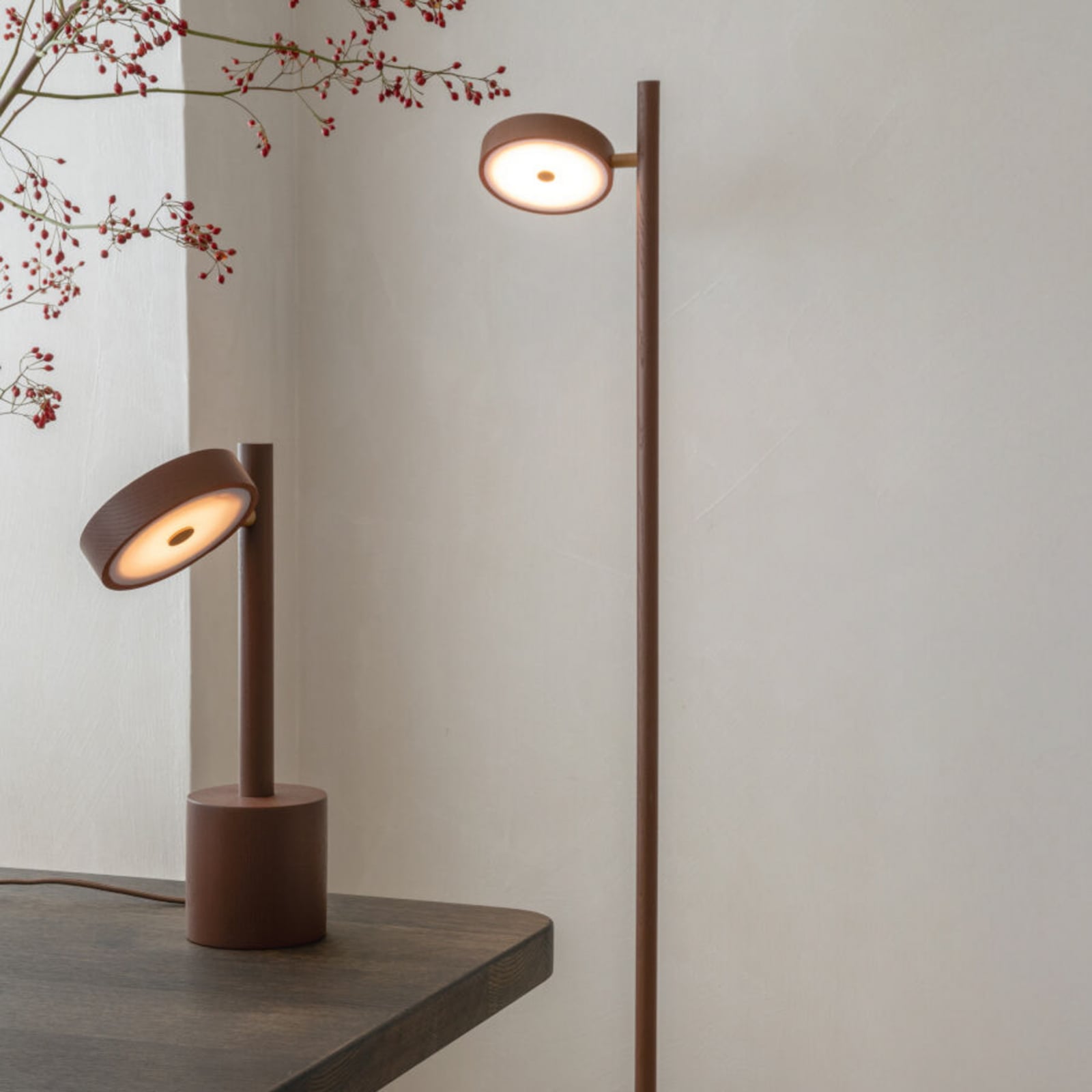 GOOD & MOJO lampada LED da tavolo Okinawa, marrone, 35 cm, legno