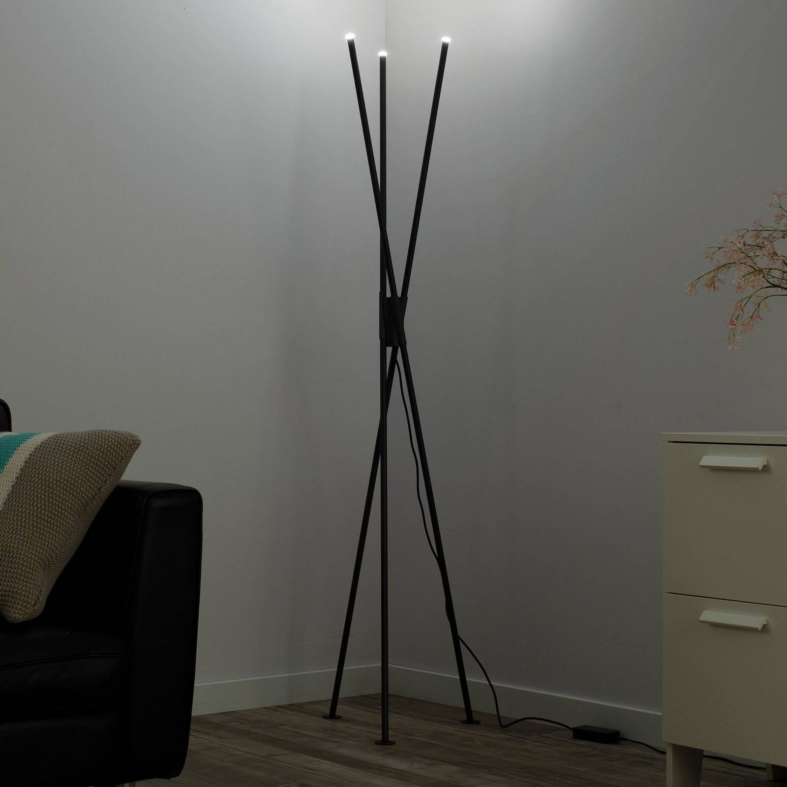 Levně Paul Neuhaus Q-PETER LED stojací lampa, RGB/CCT