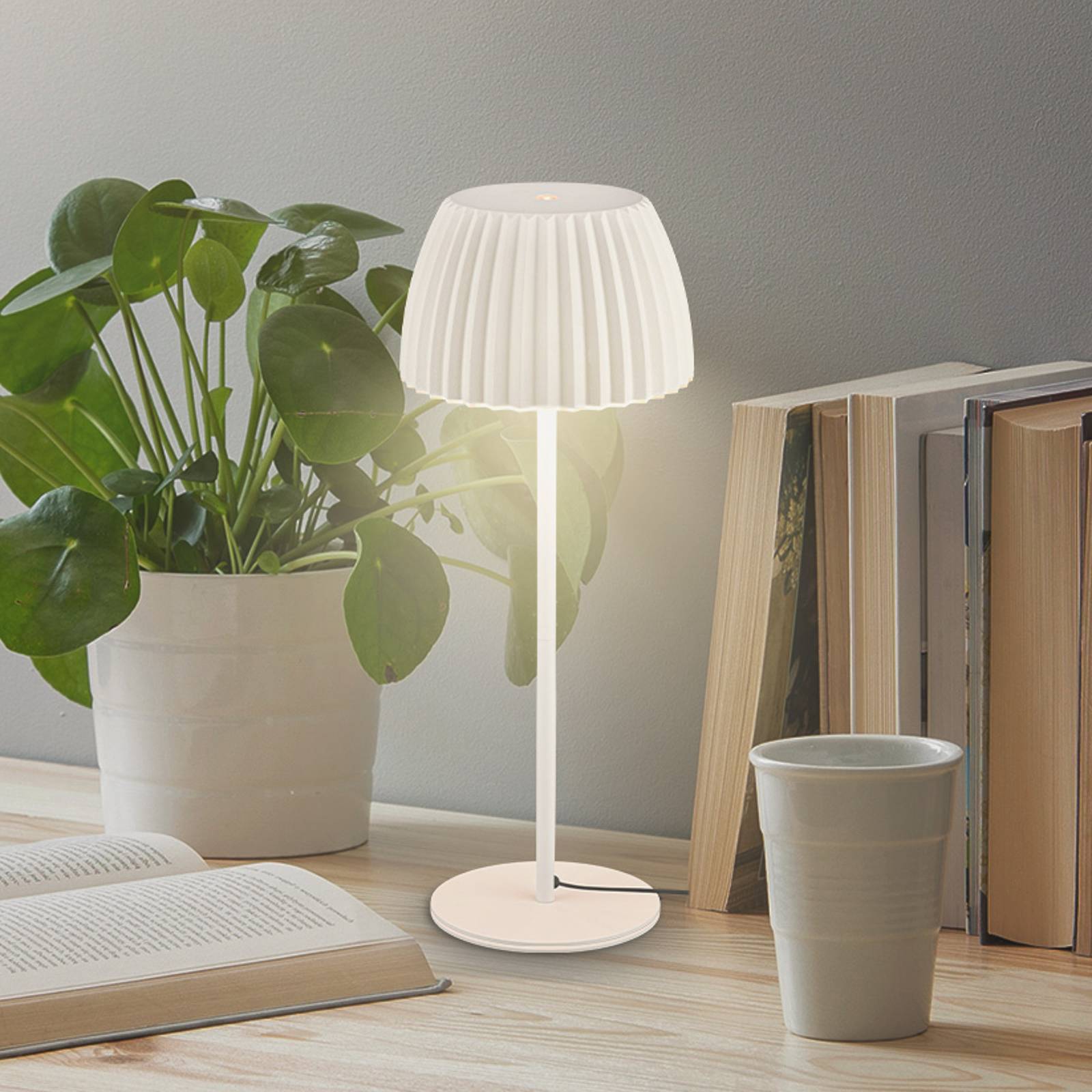 LED-Tischlampe Loca, altweiß, Höhe 36 cm, Metall/Kunststoff günstig online kaufen