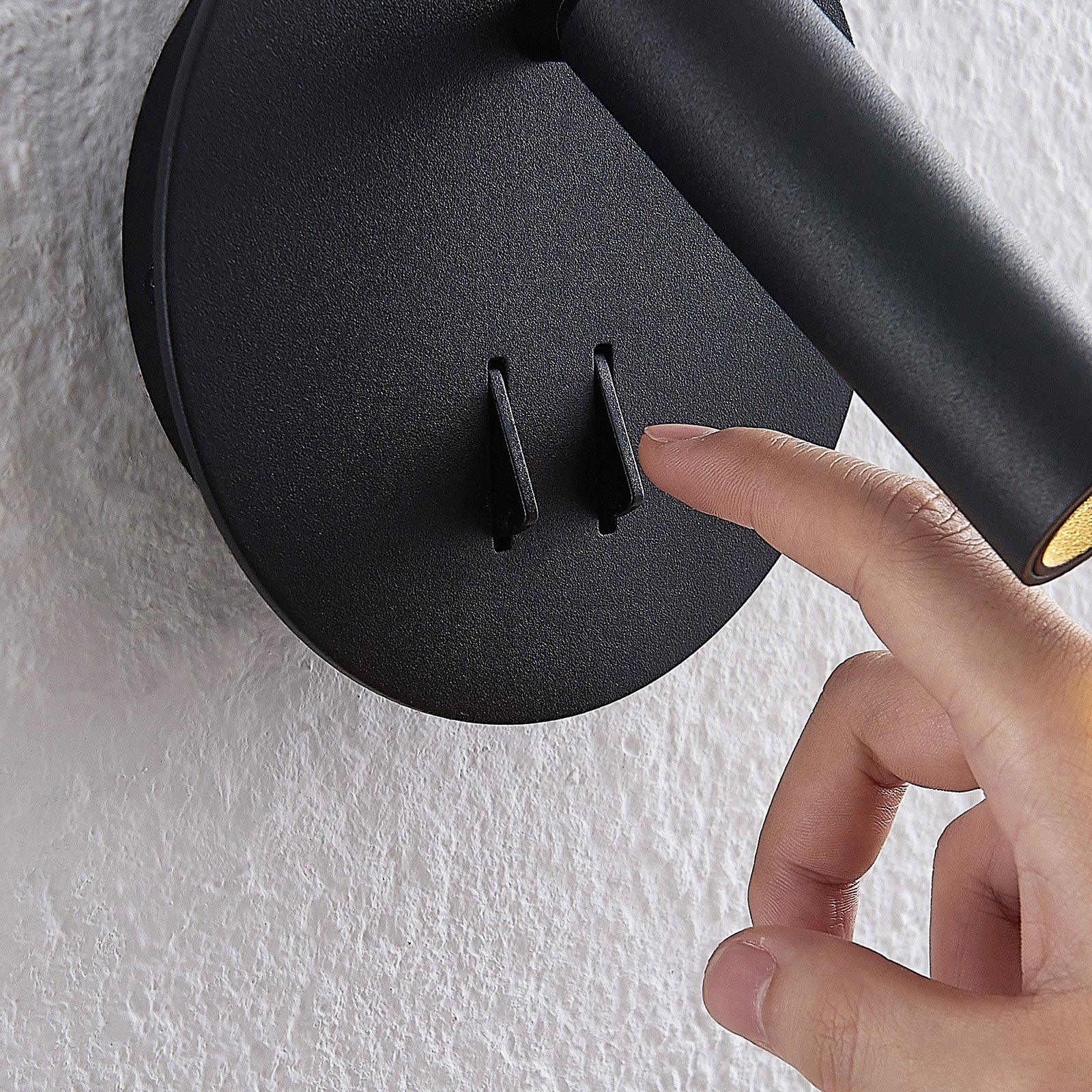 Magya LED 2 RoundCandeeiro de Parede Black - Lucande