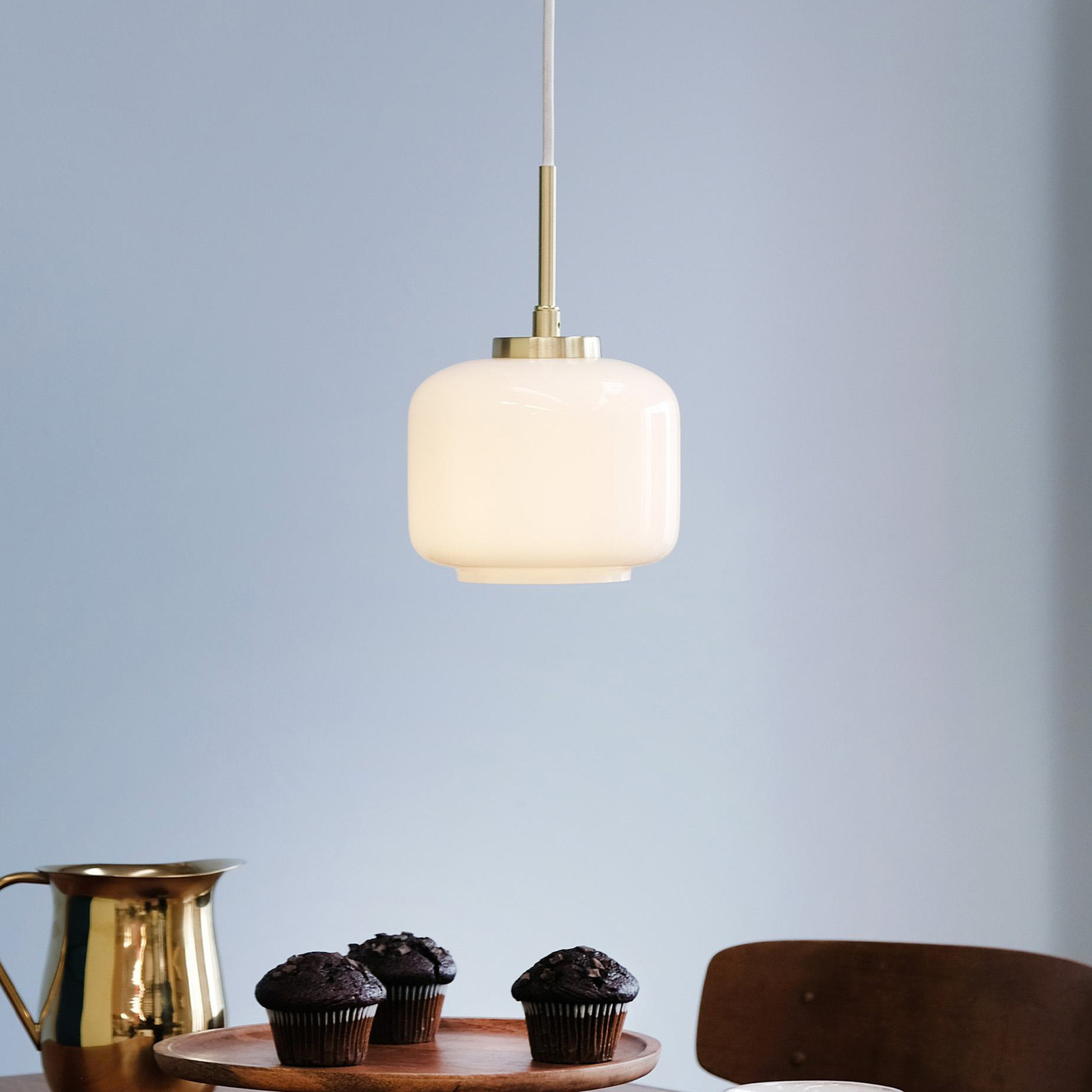 Dyberg Larsen hanging light Arp, brass-coloured, glass, Ø 15 cm