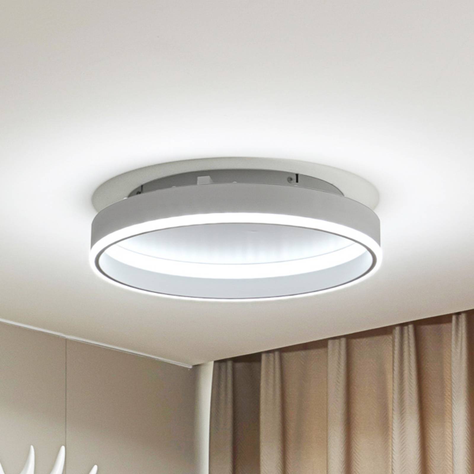 Lindby Smart Plafonnier LED Yasmen blanc métal CCT Tuya