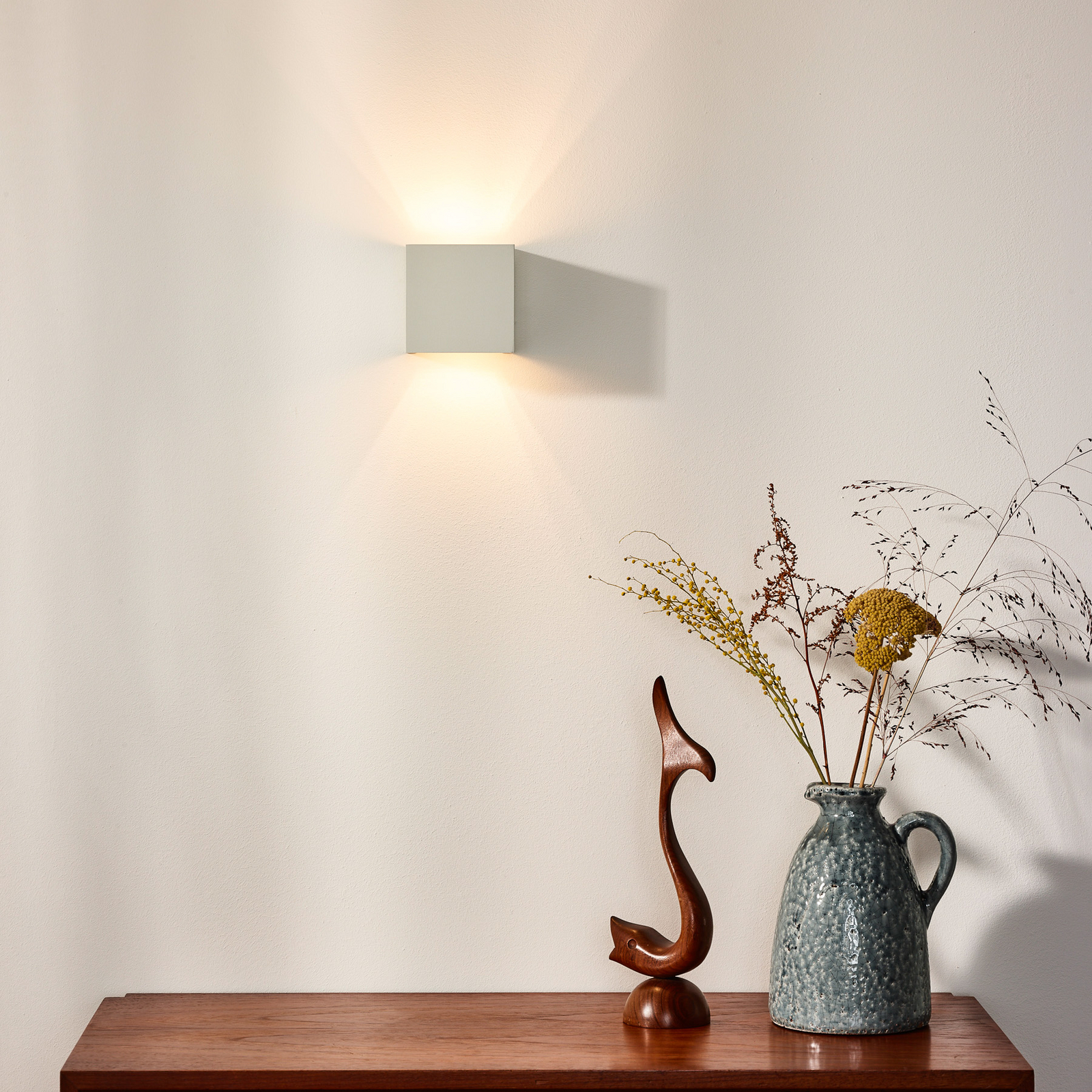 Aplique de pared XIO, blanco, 10 x 10 cm, metal, luz hacia arriba/abajo, LED G9