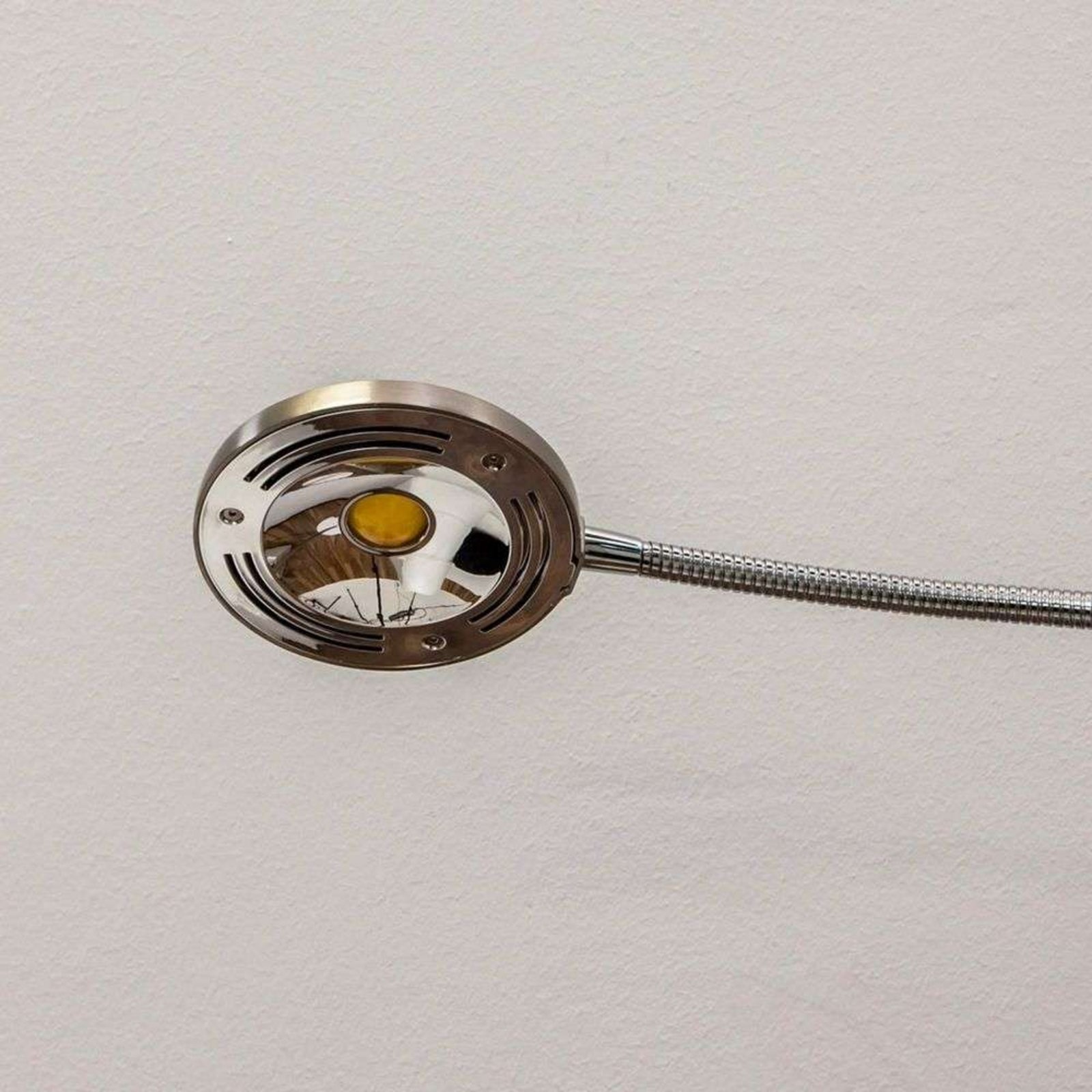 Malea LED Lámpara de Pie w/Arm Matt Nickel - Lindby