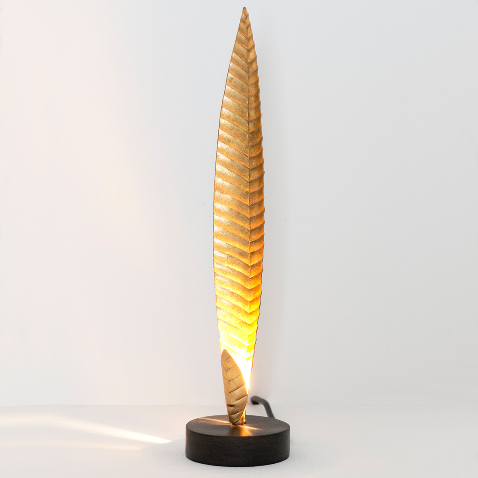 Lámpara de mesa Penna dorada, altura 38 cm