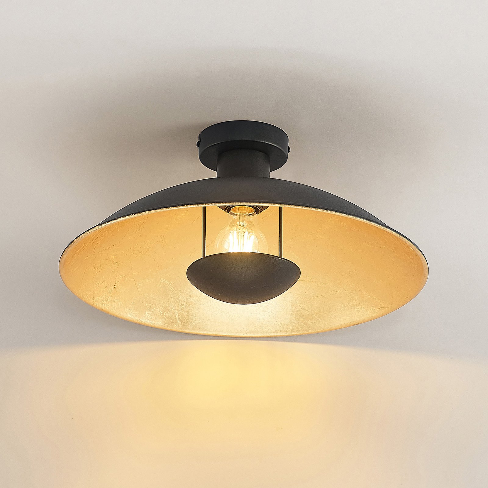 Lindby Narisara ceiling lamp, black and gold 40 cm