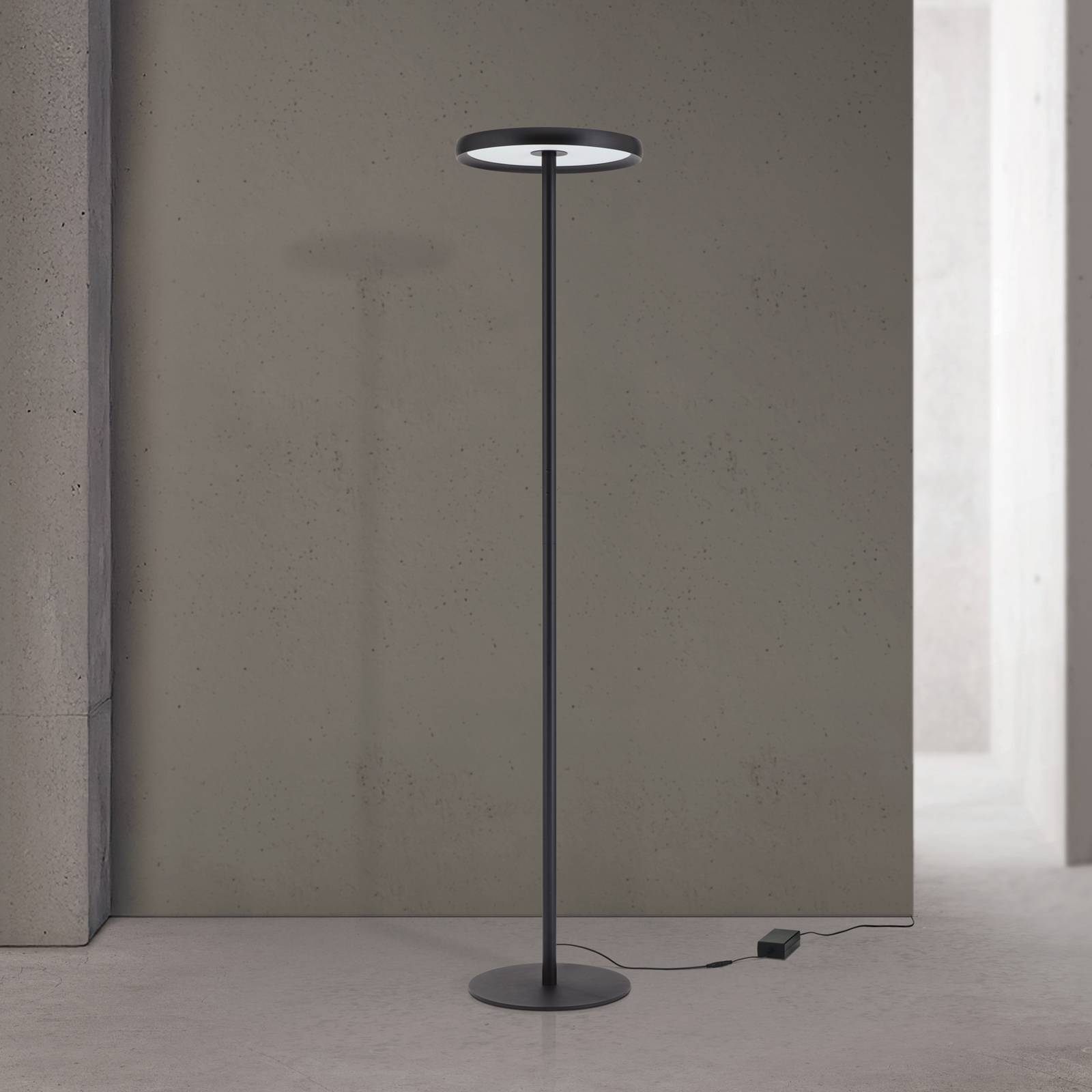 Lampa stojąca LED KANT, czarna, wysokość 185 cm, CCT, ściemniany w górę/w dół