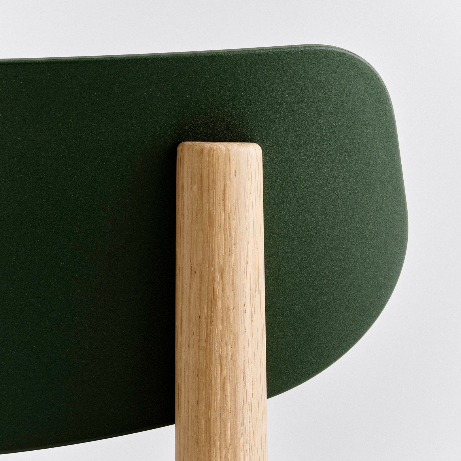 Chaise Pack 10, verte/chêne, hauteur 78 cm, bois - HAY