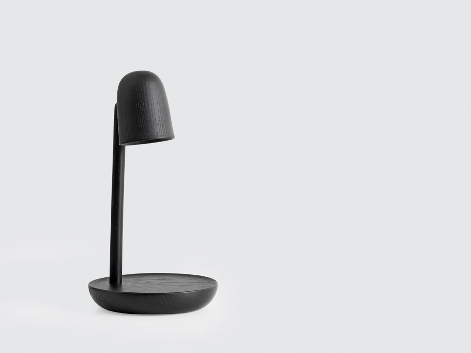Focus Tischleuchte Muuto - Wohnzimmer - Holz