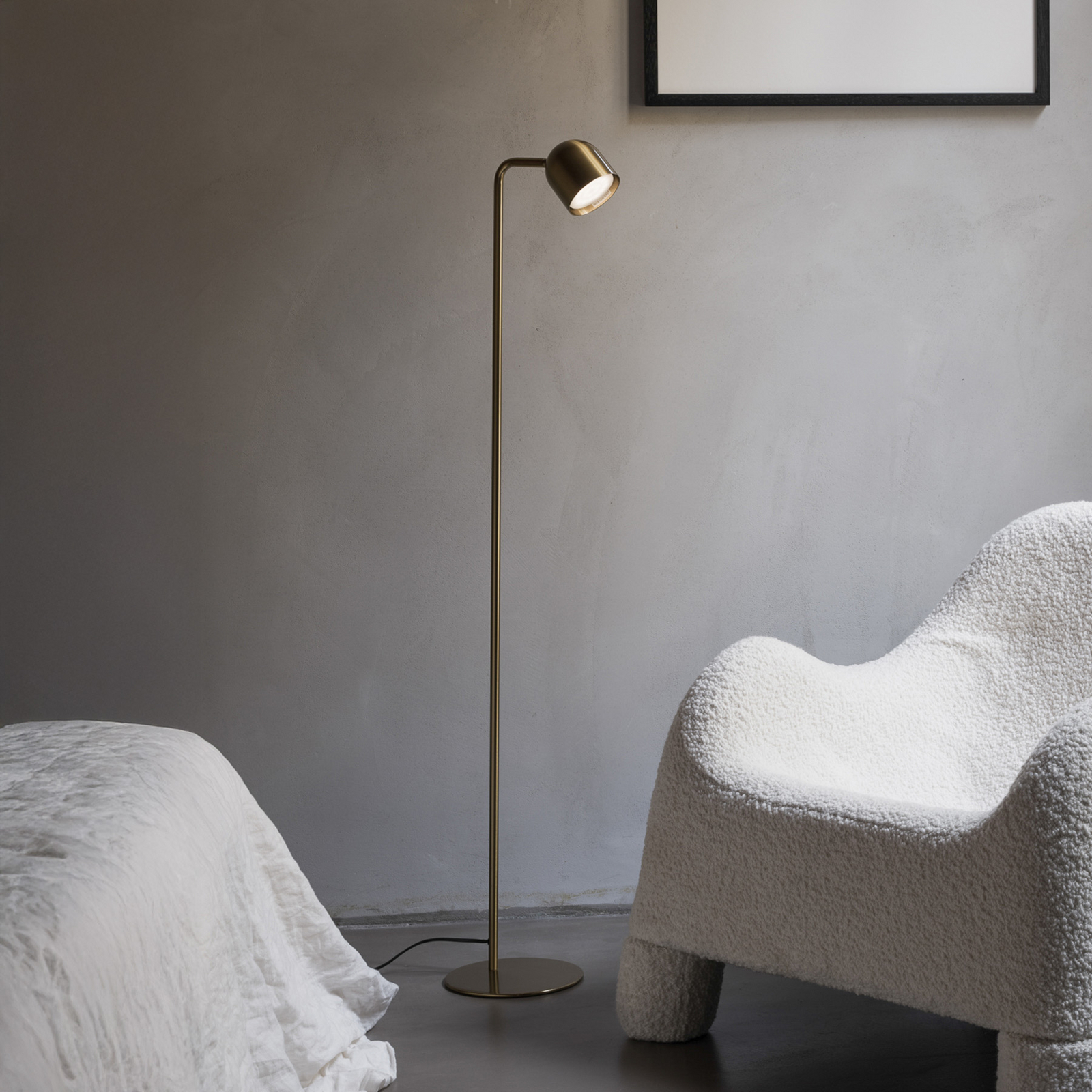 IDEAL LUX stāvlampa „Dodo“ no misiņa, augstums 118 cm, metāls, gaismas IDEAL LUX stāvlampa „Dodo“ no misiņa, augstums 118 cm, metāls, gaismas