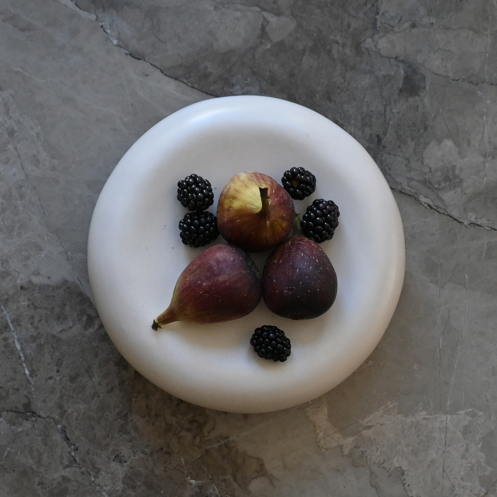 Miska Native, wysokość 7 cm, kamień, biała – 101 Copenhagen