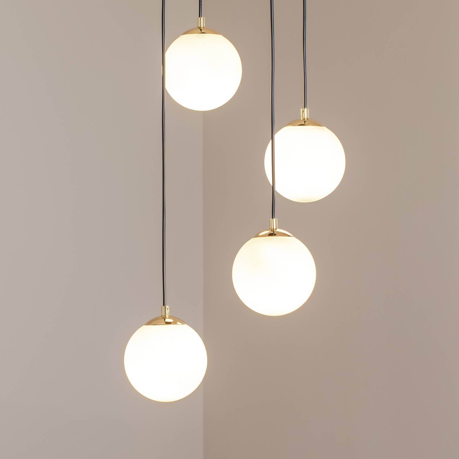 Euluna Suspension Glassy, à 4 lampes, ronde, noir/opale