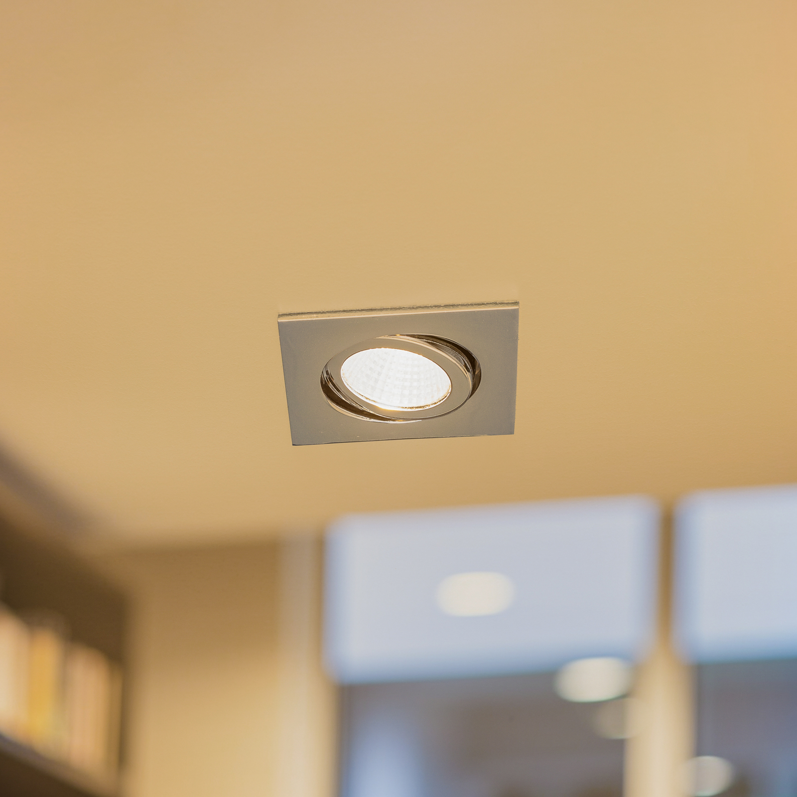 BRUMBERG LED-Einbaustrahler IP65 eckig schaltbar
