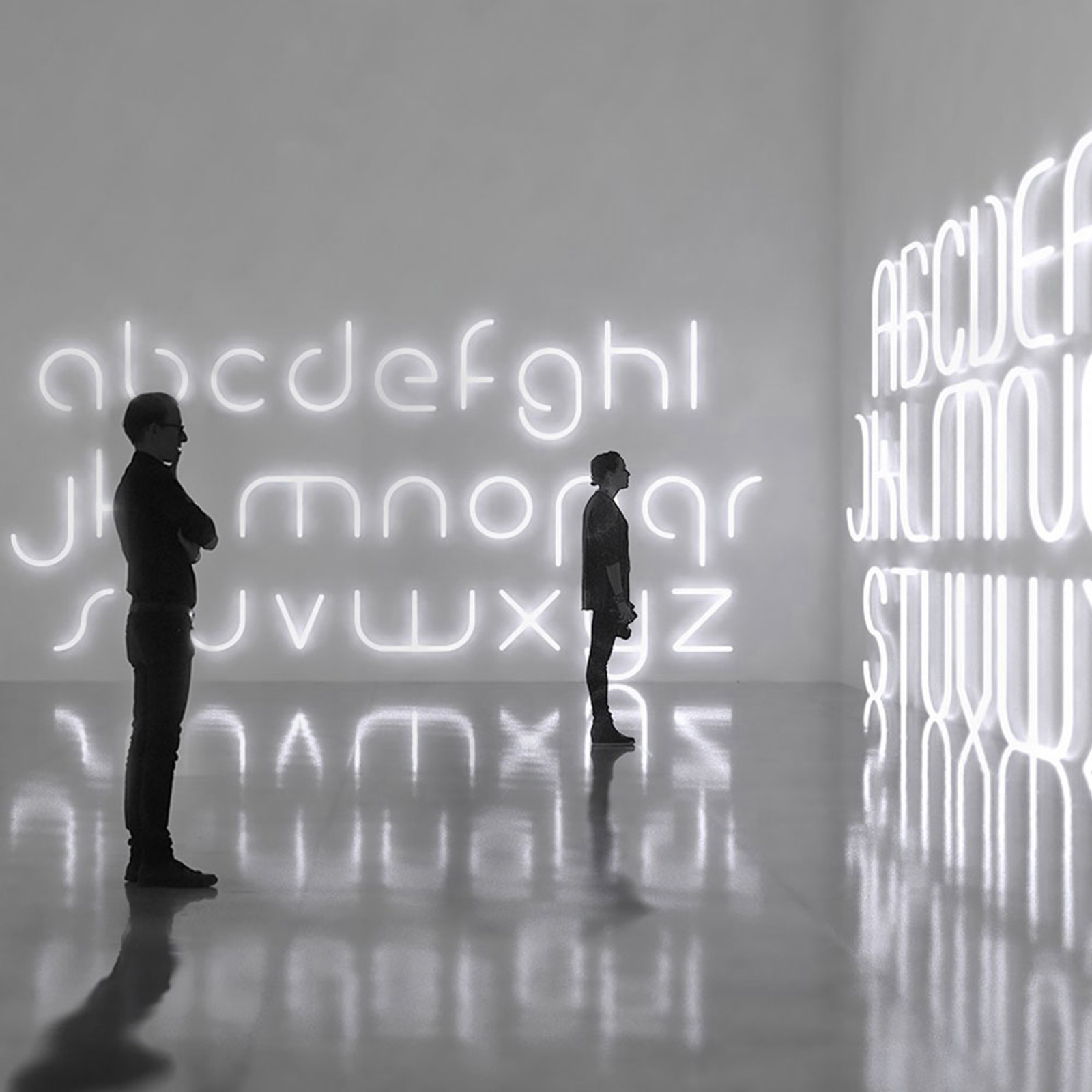 Artemide Alphabet of Light parete maiuscola Ø
