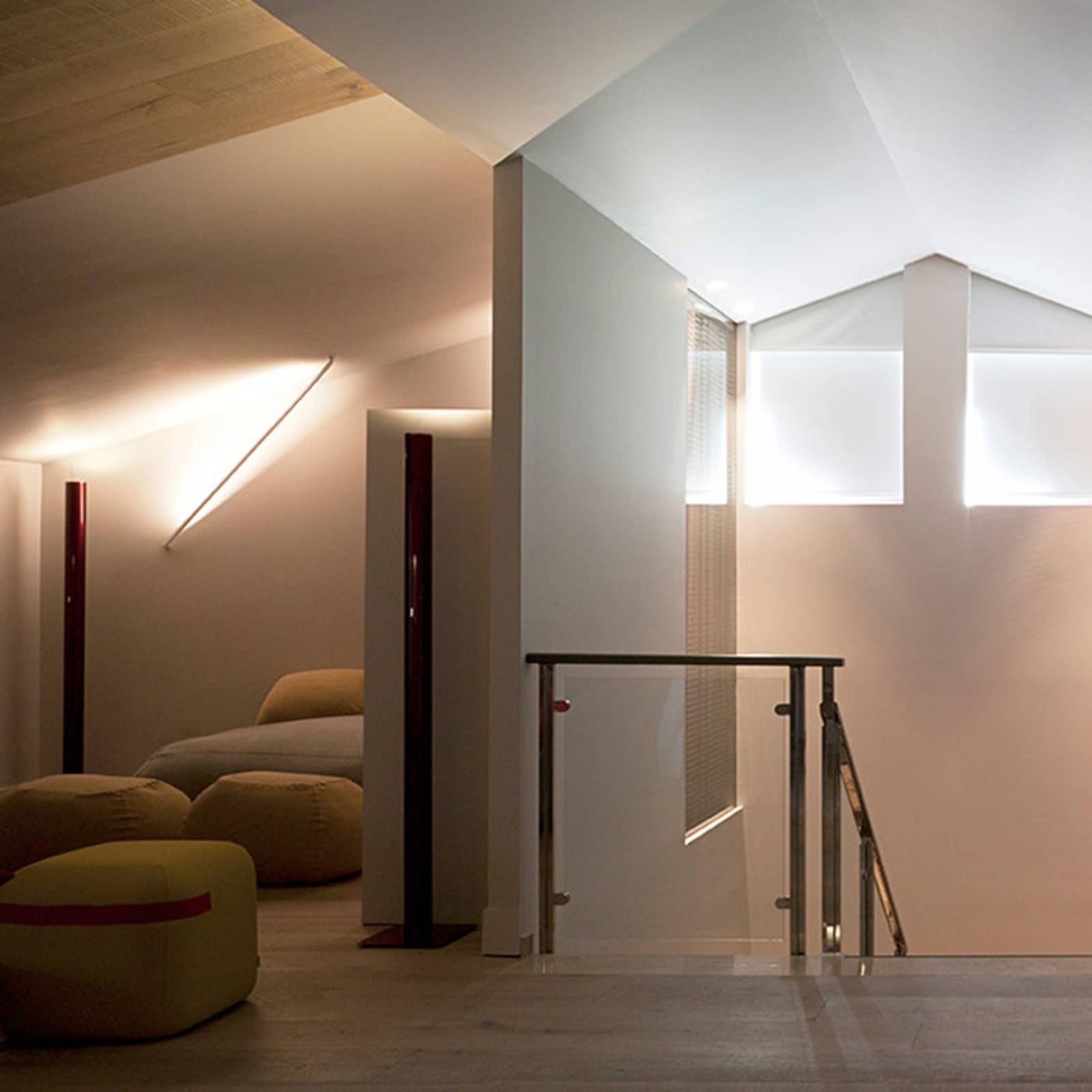 Artemide Ilio lampa stojąca LED czerwona 2 700 K