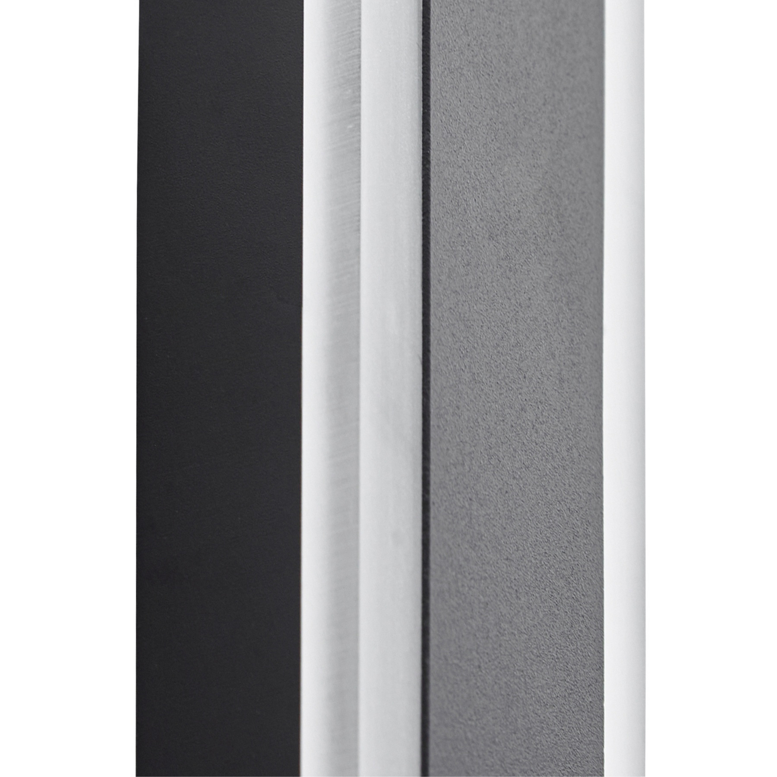 Lucande Ilora LED kültéri falilámpa, fekete, 60 cm, CCT, IP65 Lucande Ilora LED kültéri falilámpa, fekete, 60 cm, CCT, IP65