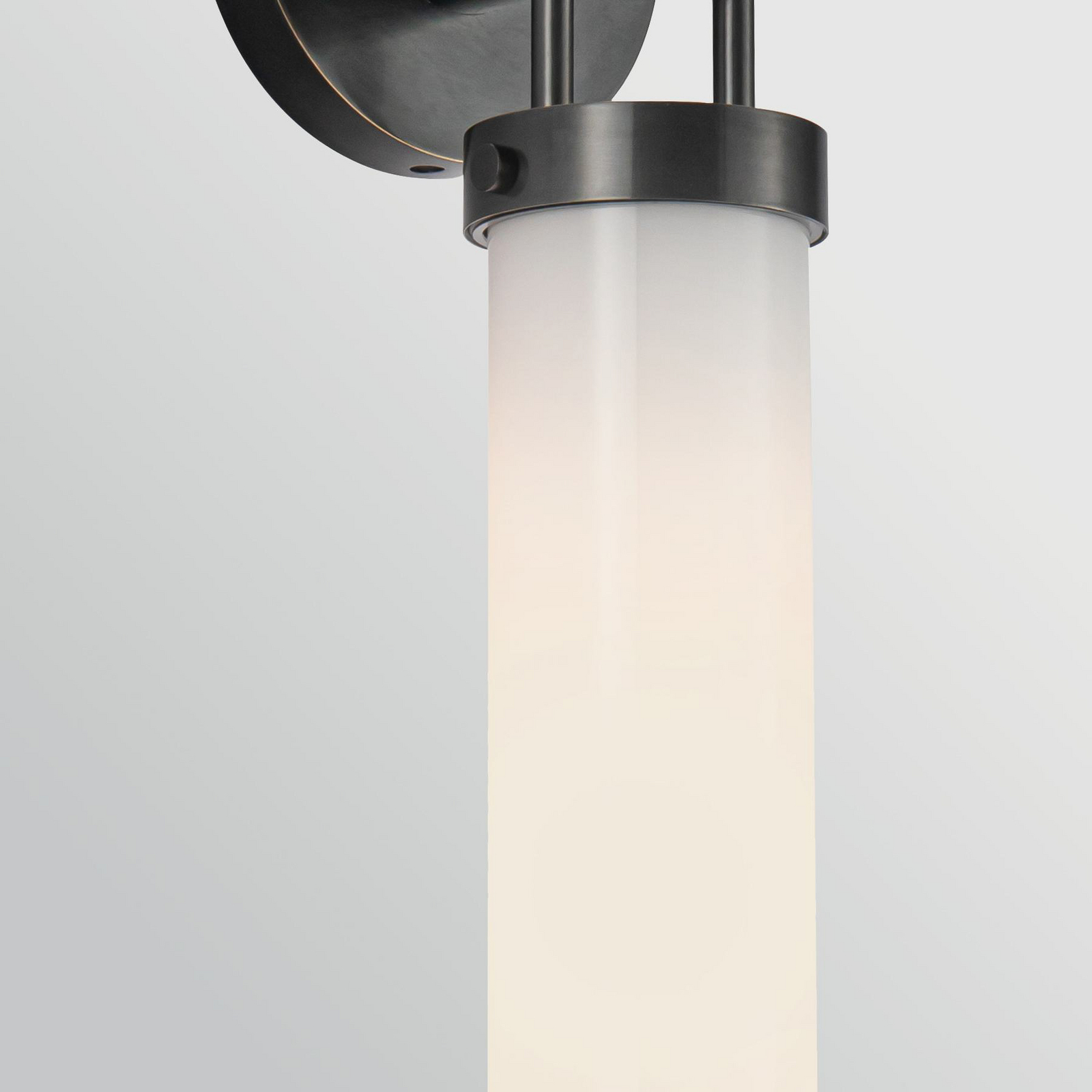 Vegglampe WYNWOOD, bronse, høyde 40 cm, metall/opalglas E27 Vegglampe WYNWOOD, bronse, høyde 40 cm, metall/opalglas E27