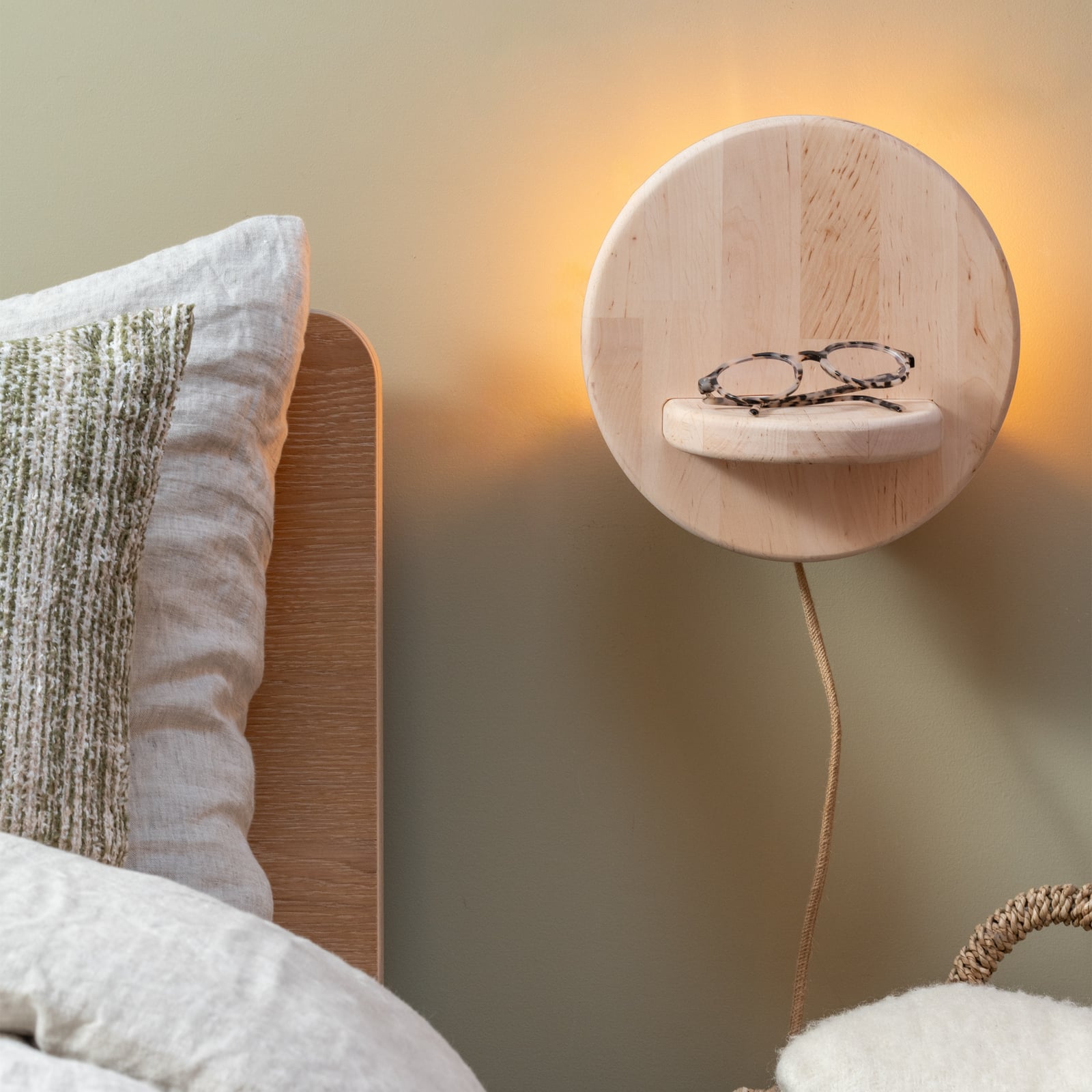 GOOD & MOJO vegglampe Corsica, natur, or, stikkontakt