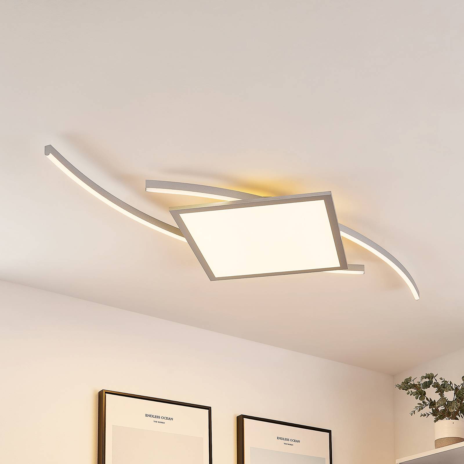 Lucande Tiaro LED-loftlampe kantet 56,6 cm CCT