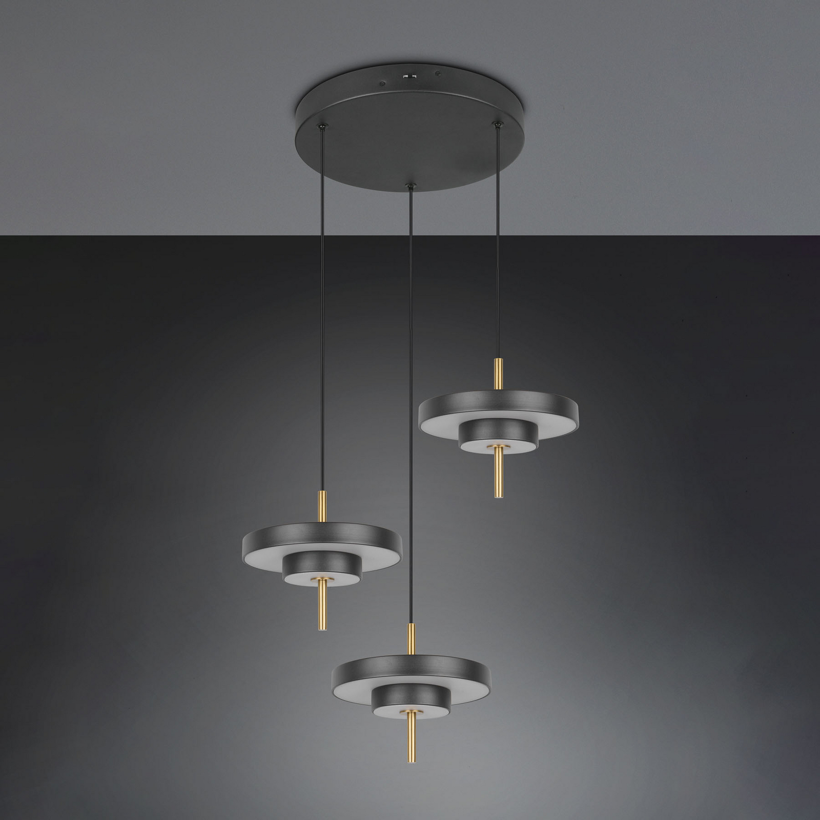 Candeeiro suspenso LED Keaton, preto/dourado Ø 45 cm CCT 3 lâmpadas. Candeeiro suspenso LED Keaton, preto/dourado Ø 45 cm CCT 3 lâmpadas.