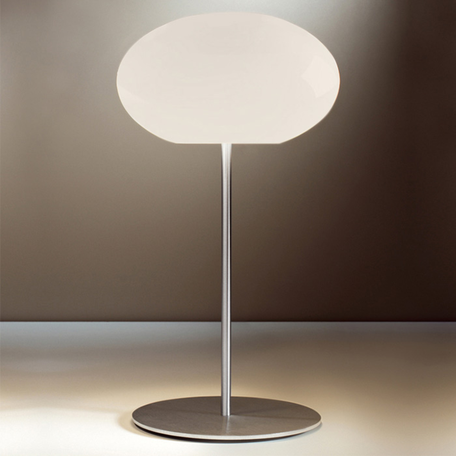 Casablanca Aih table lamp, Ø 28 cm glossy cream